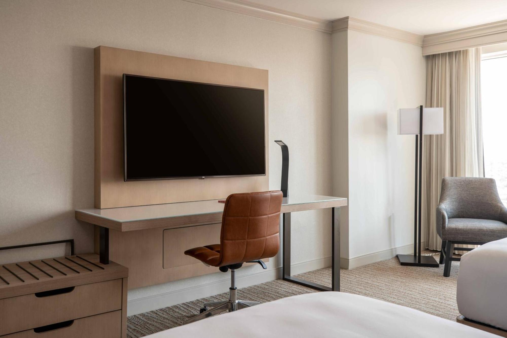 Queen Room Two Queen Rooms City View High floor