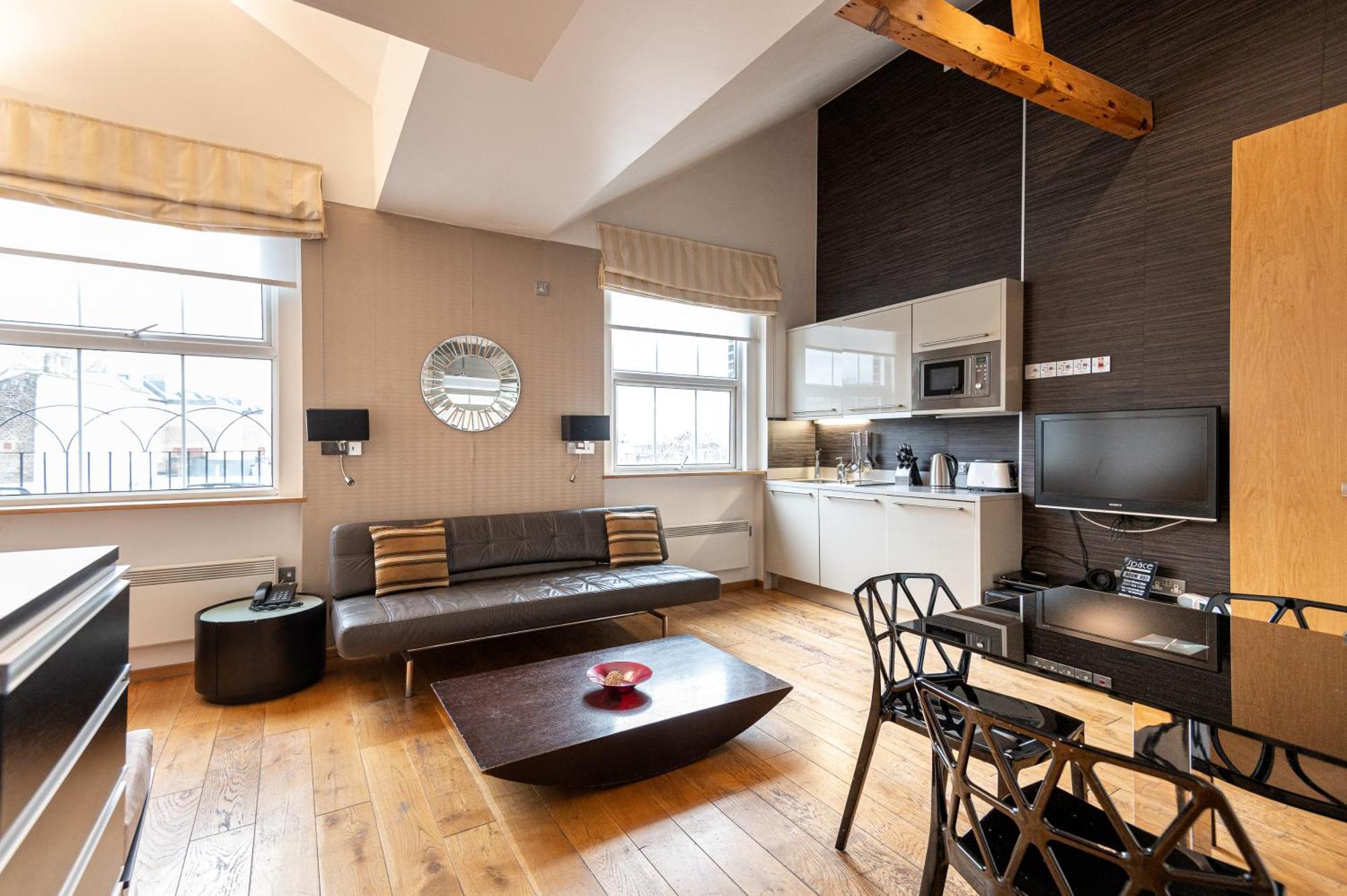 Triple Split Level Studio