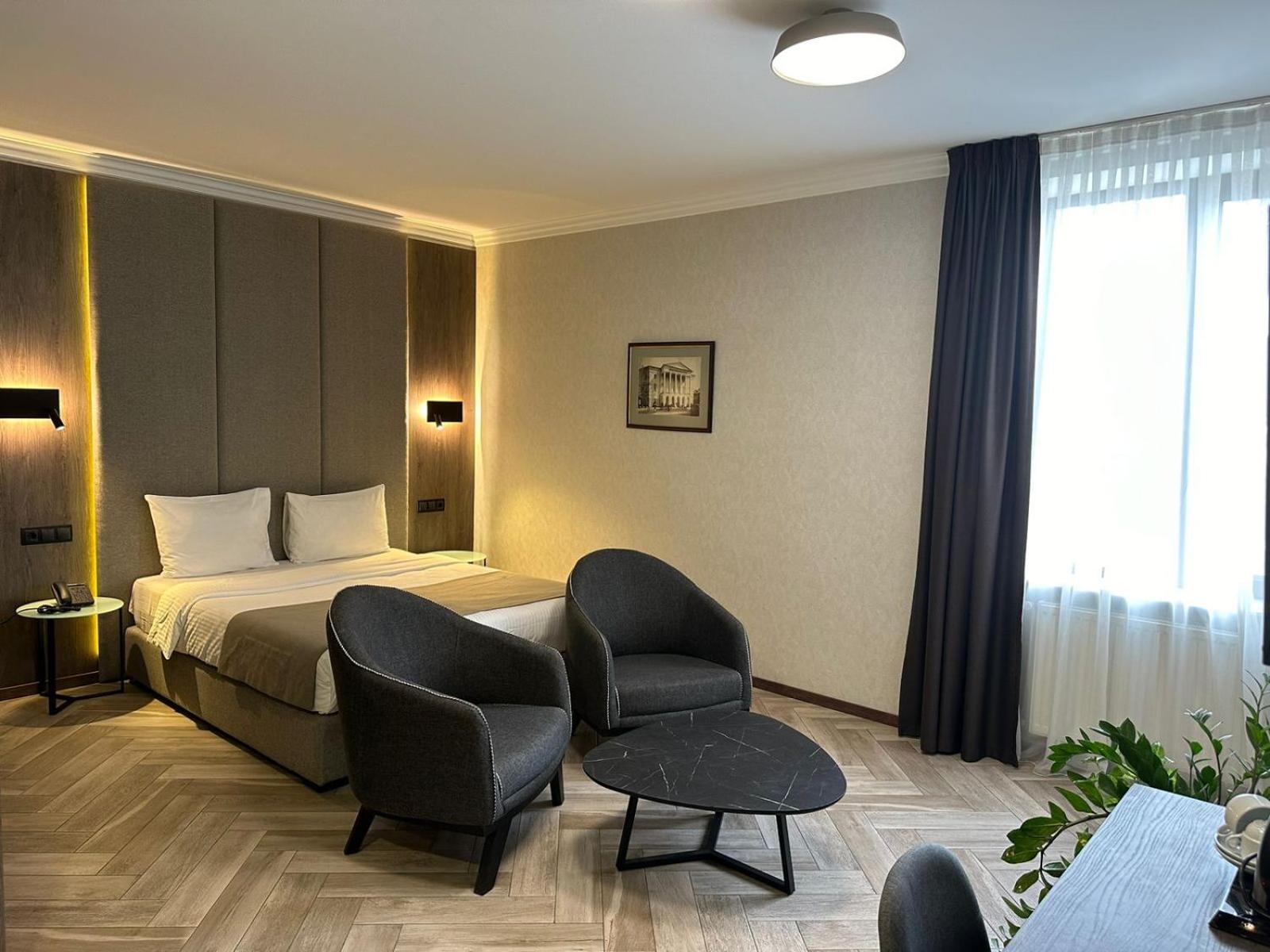 King Room,1156572579:JPEG