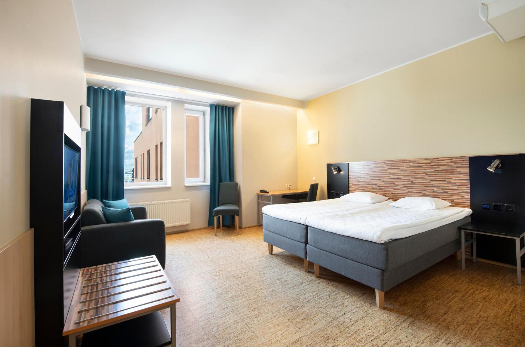 Superior Double or Twin Room,1516327711:JPEG