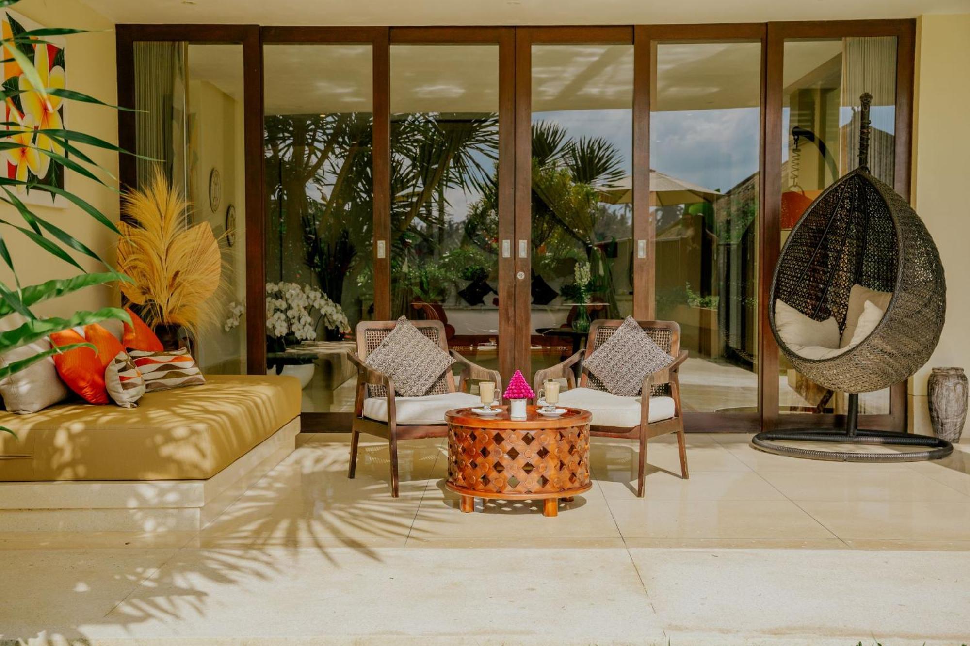 Presidential Royal Suite Daily Sunset Yoga Afternoon Tea