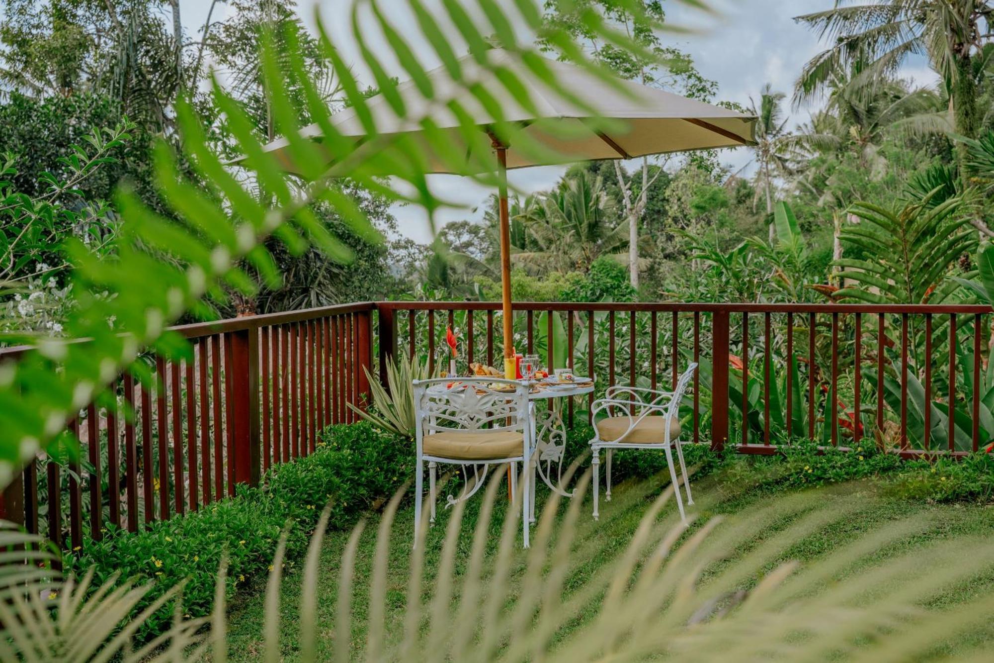 Presidential Royal Suite Daily Sunset Yoga Afternoon Tea