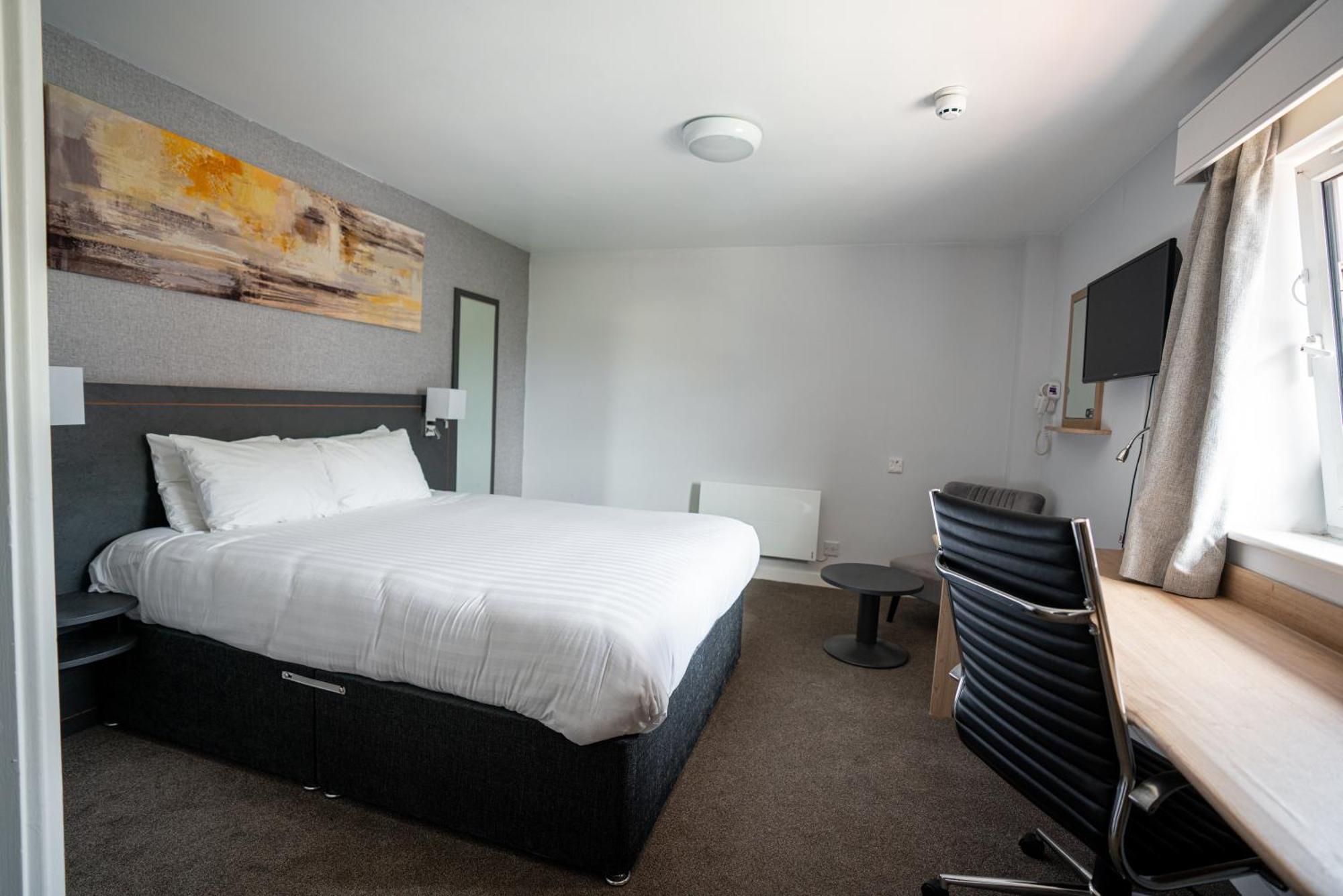 Classic Double Room,1516334017:JPEG