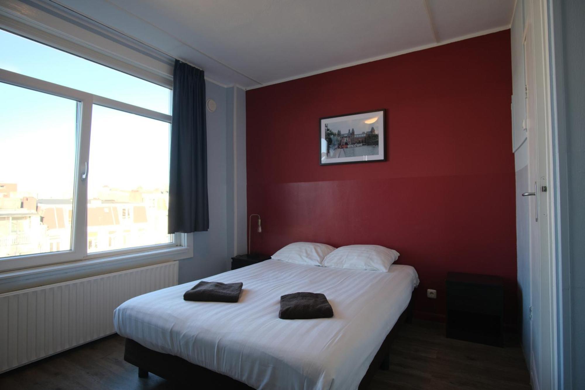 Double Room Private Bathroom