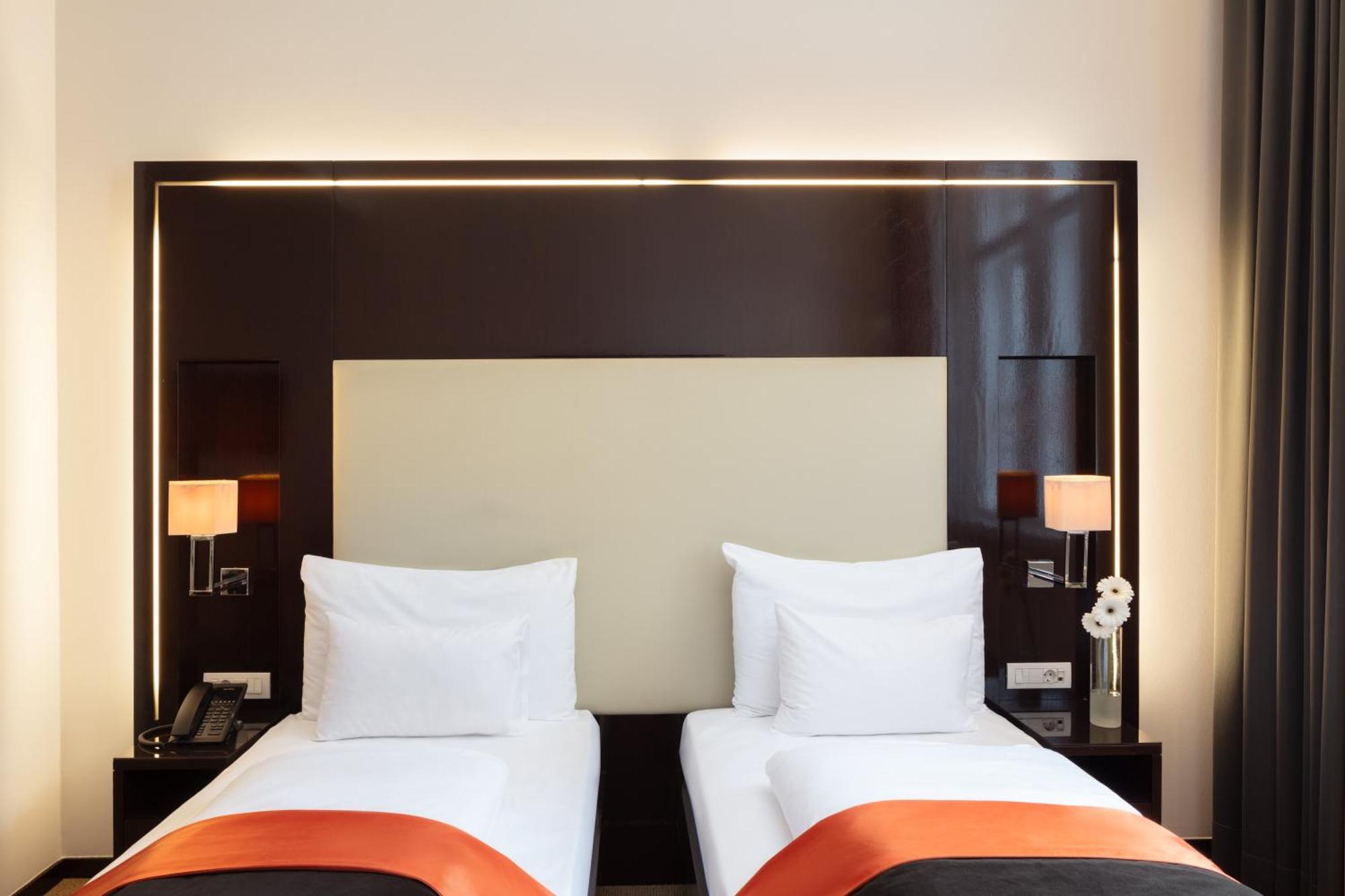 Deluxe Twin Room,1516422379:JPEG