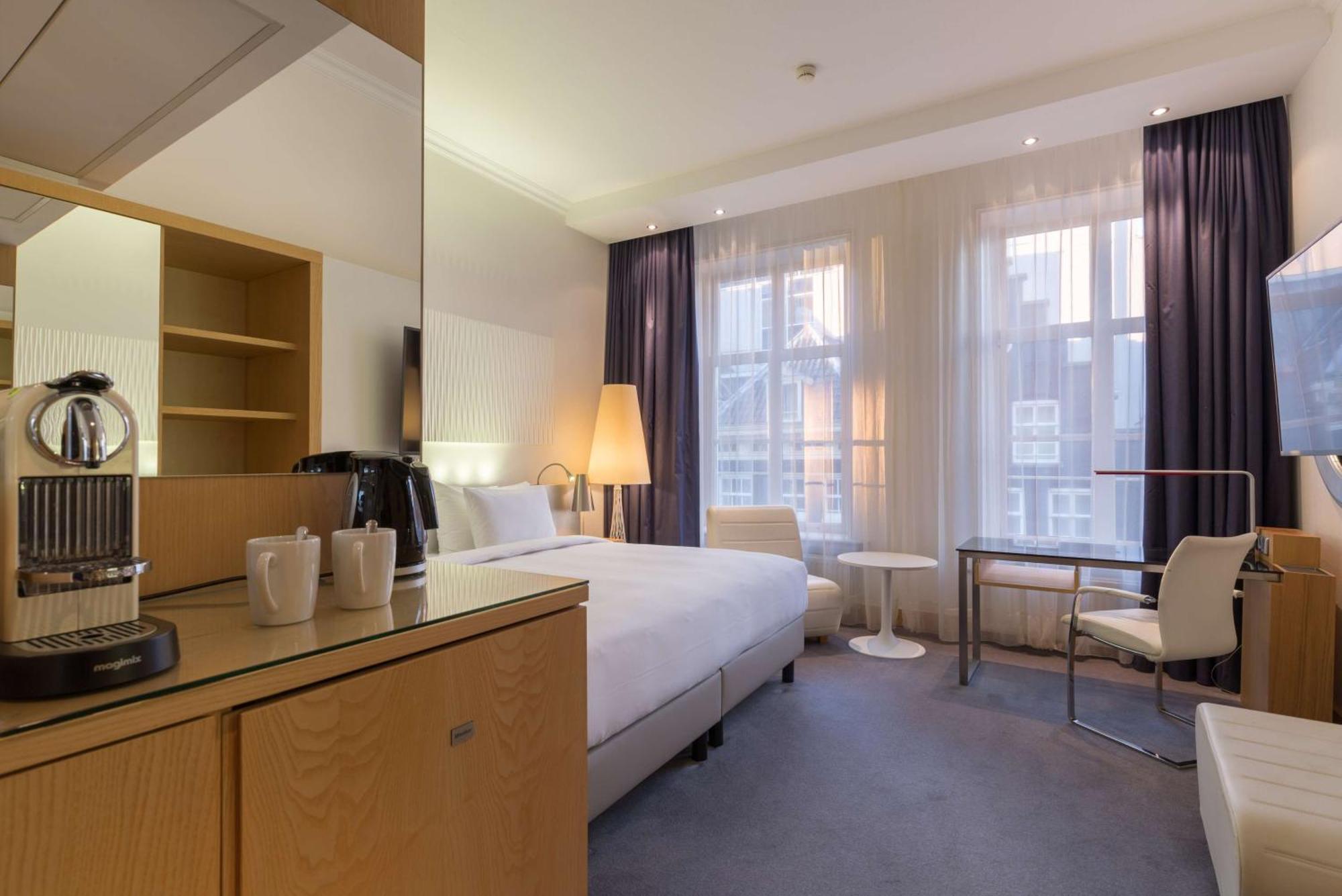 Premium Double or Twin Room,1516440379:JPEG