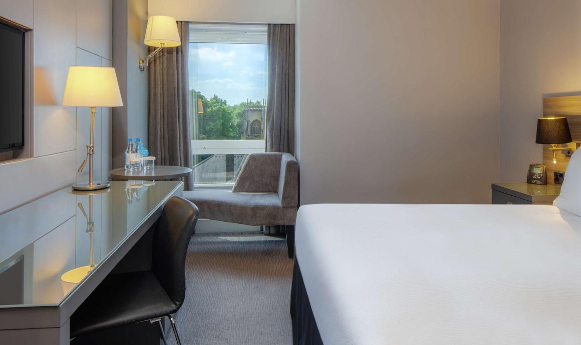 Superior King Room View,1516444369:JPEG