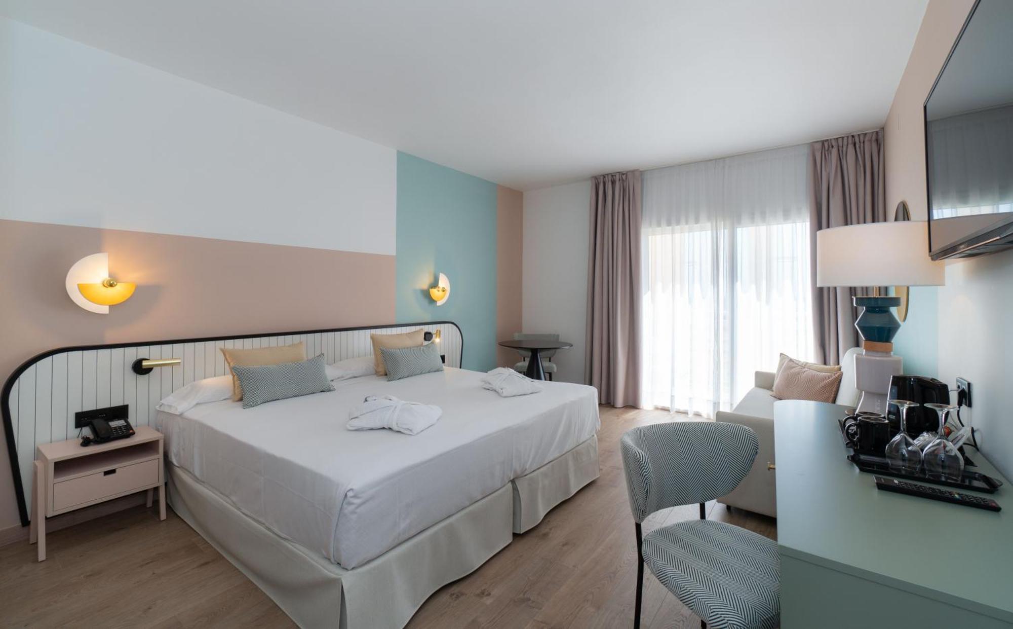 Superior Club med direkt havsutsikt