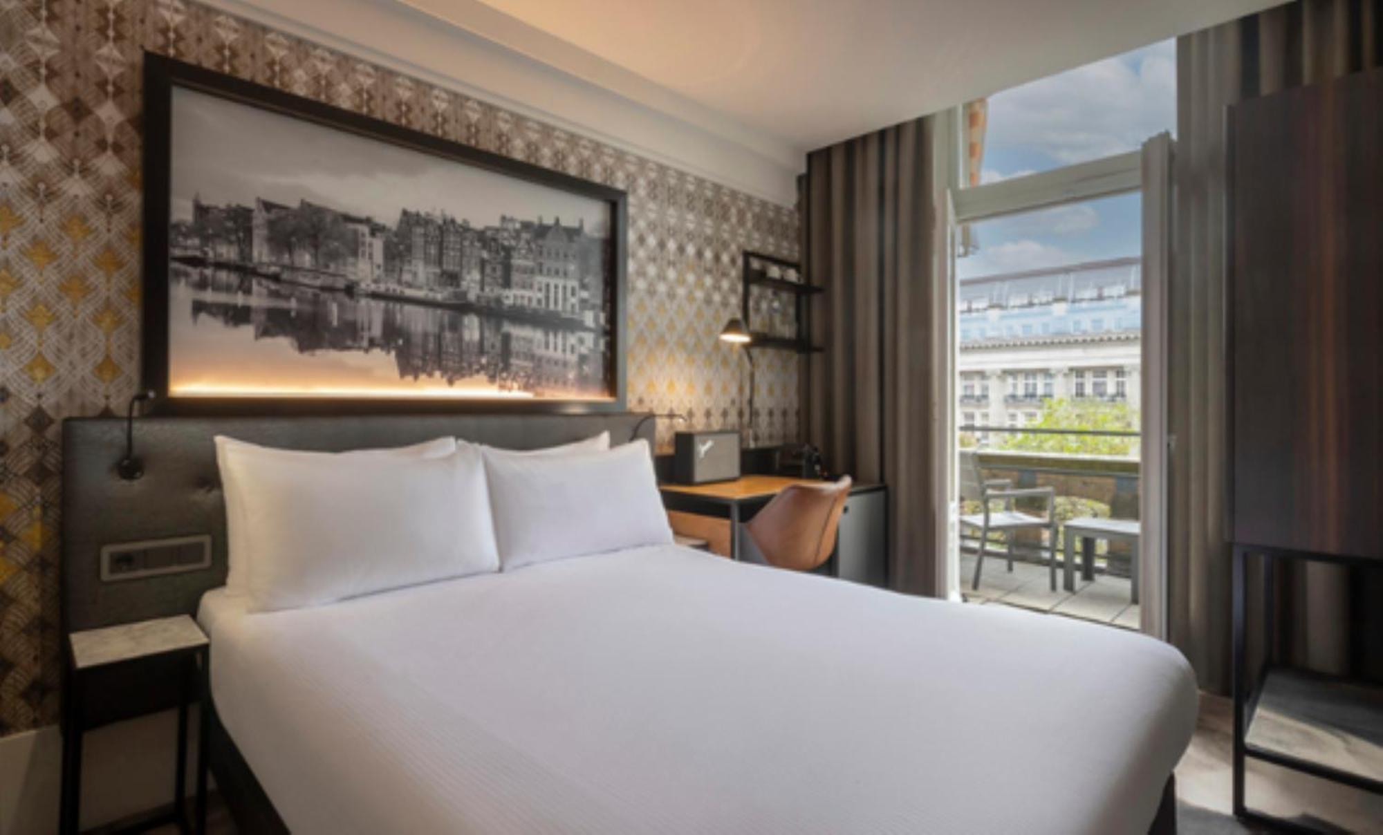 Deluxe Double Balcony