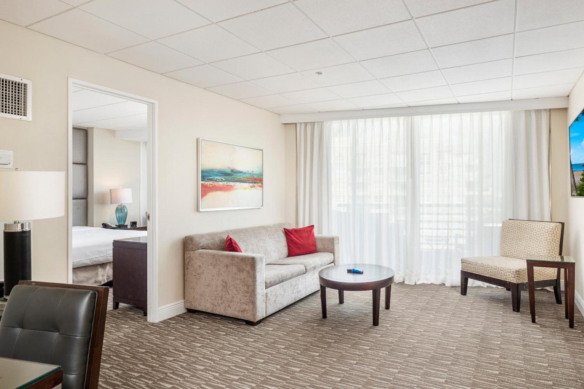 Queen Suite Balcony Pool View