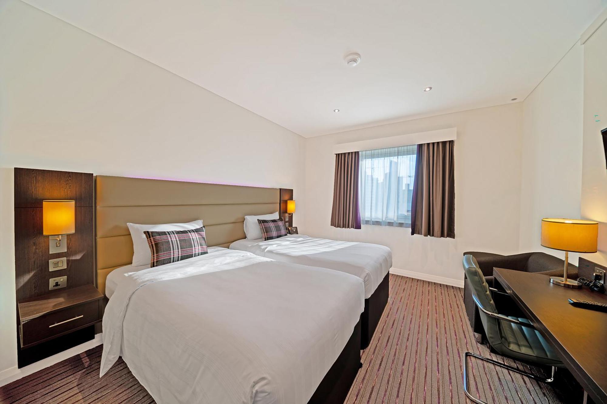 Smoking Twin Room