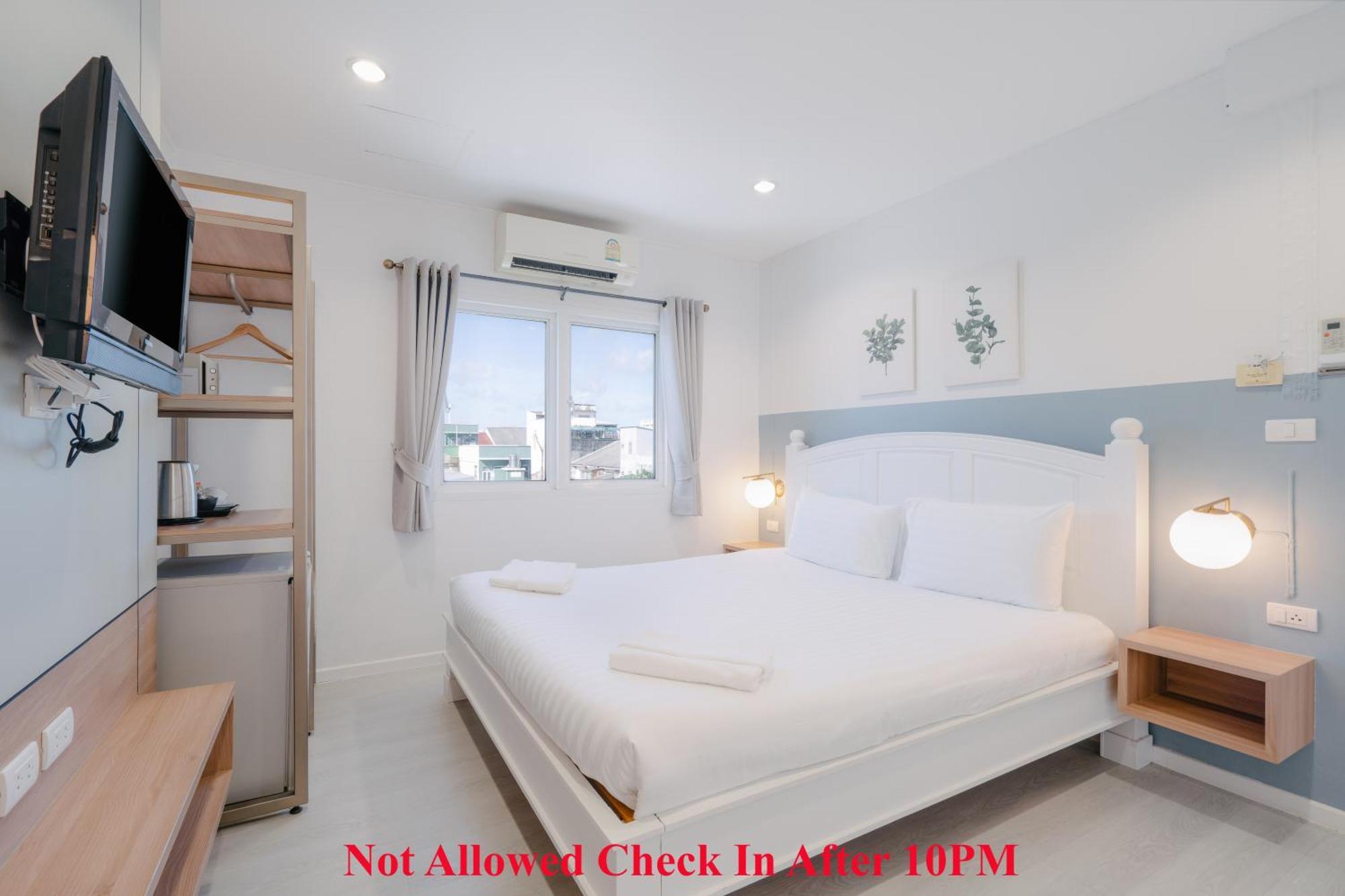 Superior King Room,1533651634:JPEG
