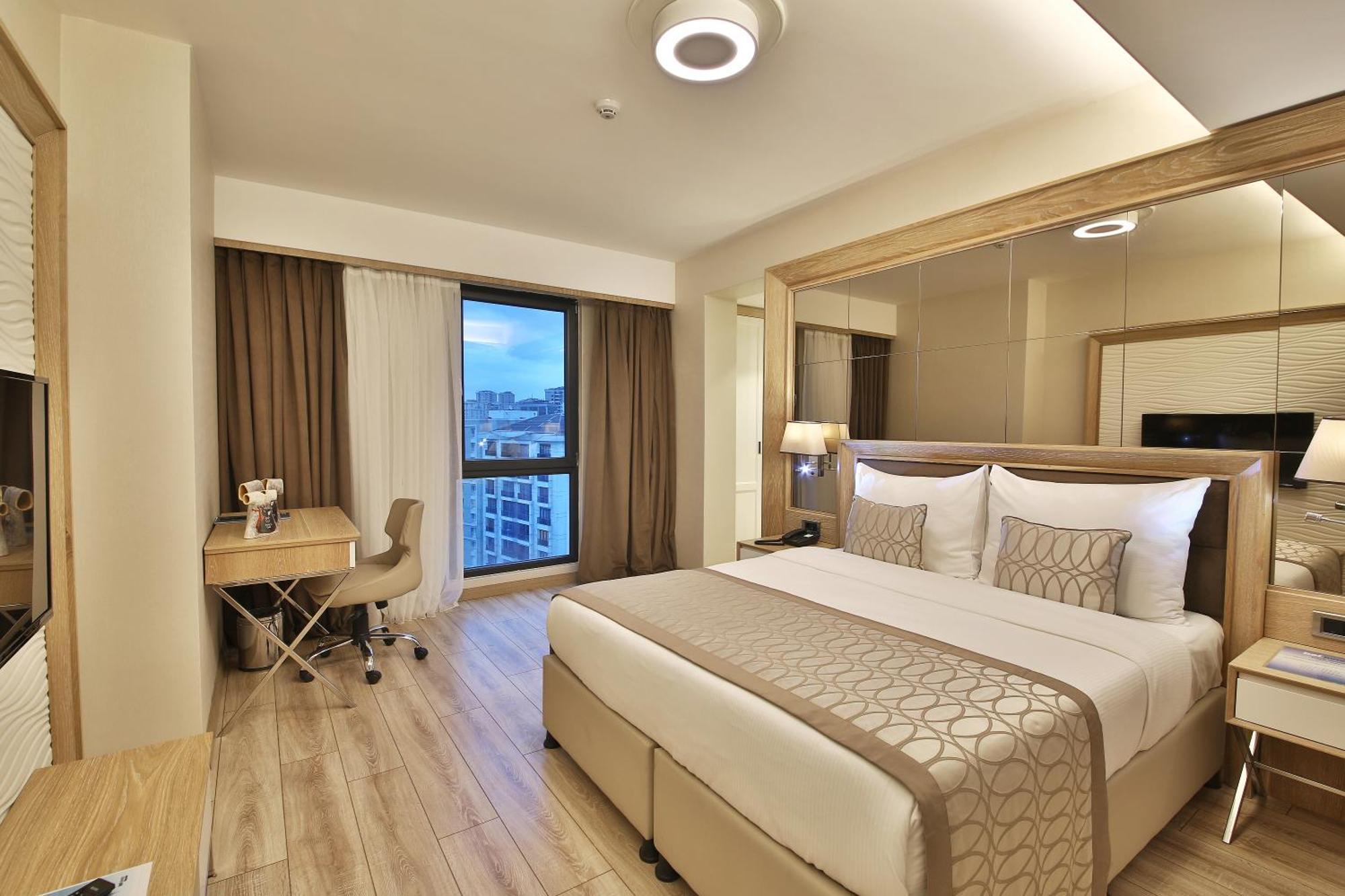 Family Suite,1538096629:JPEG