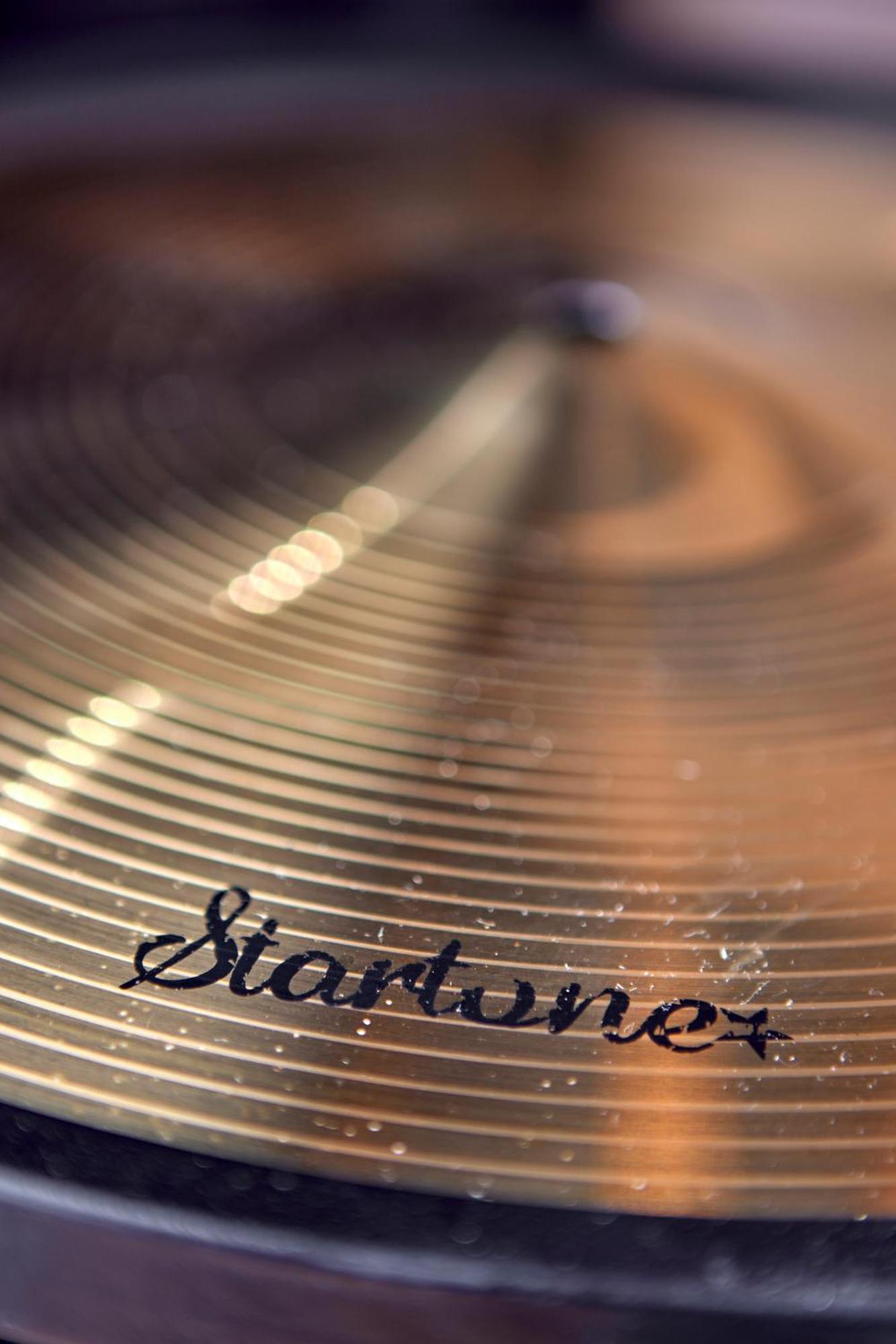 Svit Start Me Up med havsutsikt