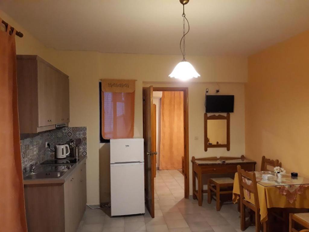 Double or Twin Room Partial Sea View