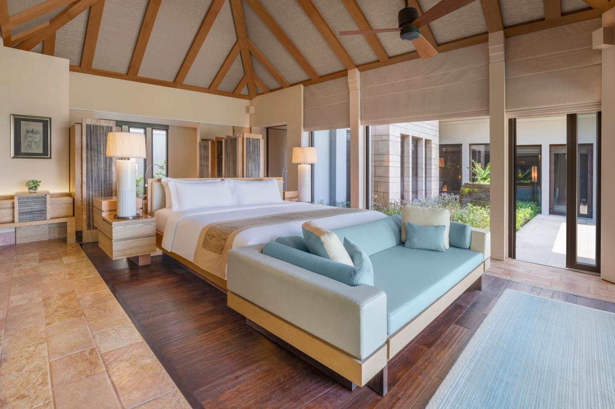 One-Bedroom Ocean View Villa Daily Resort Activity