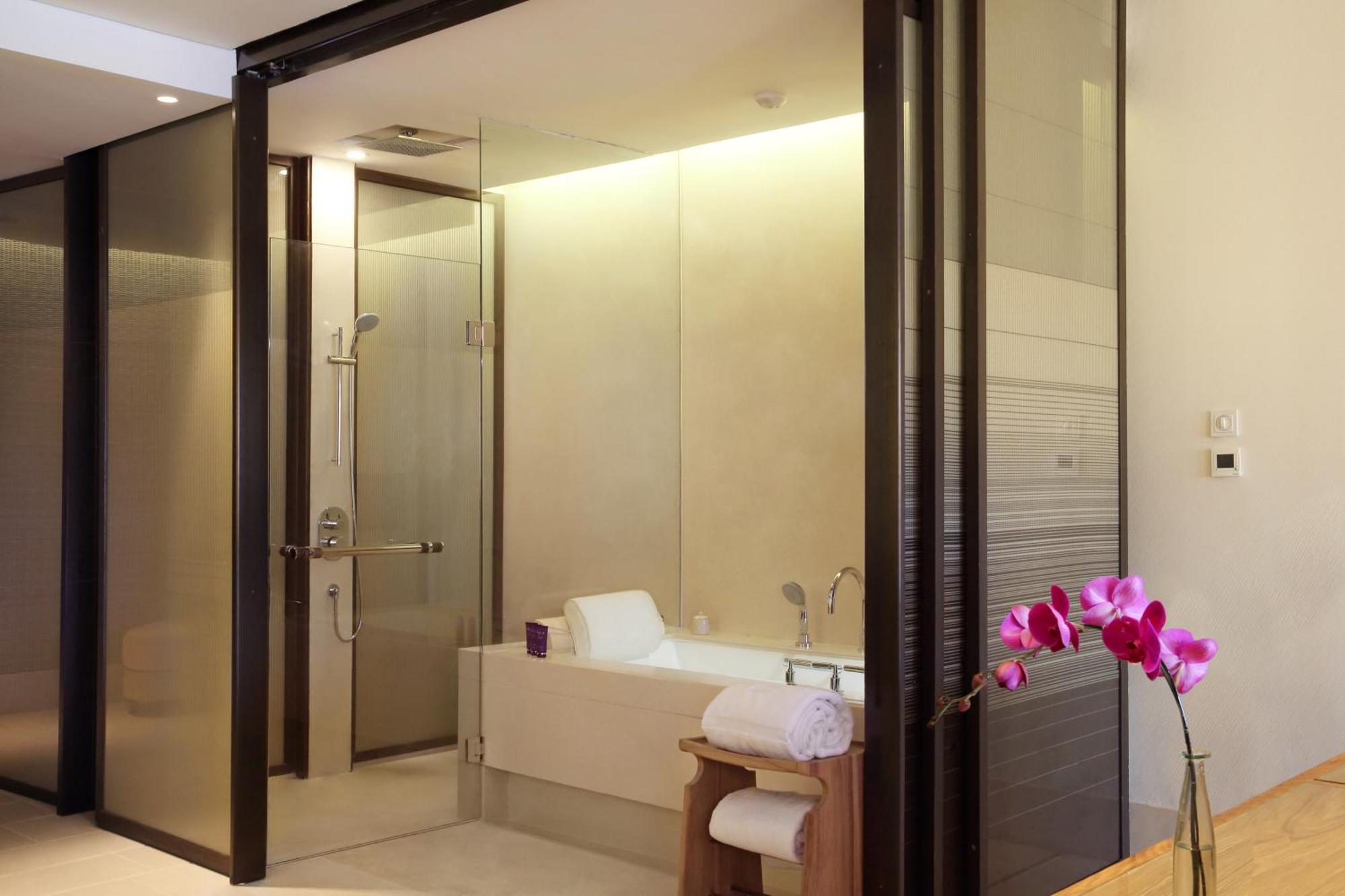 Sawangan Pool Access Junior Suite Daily Resort Activity