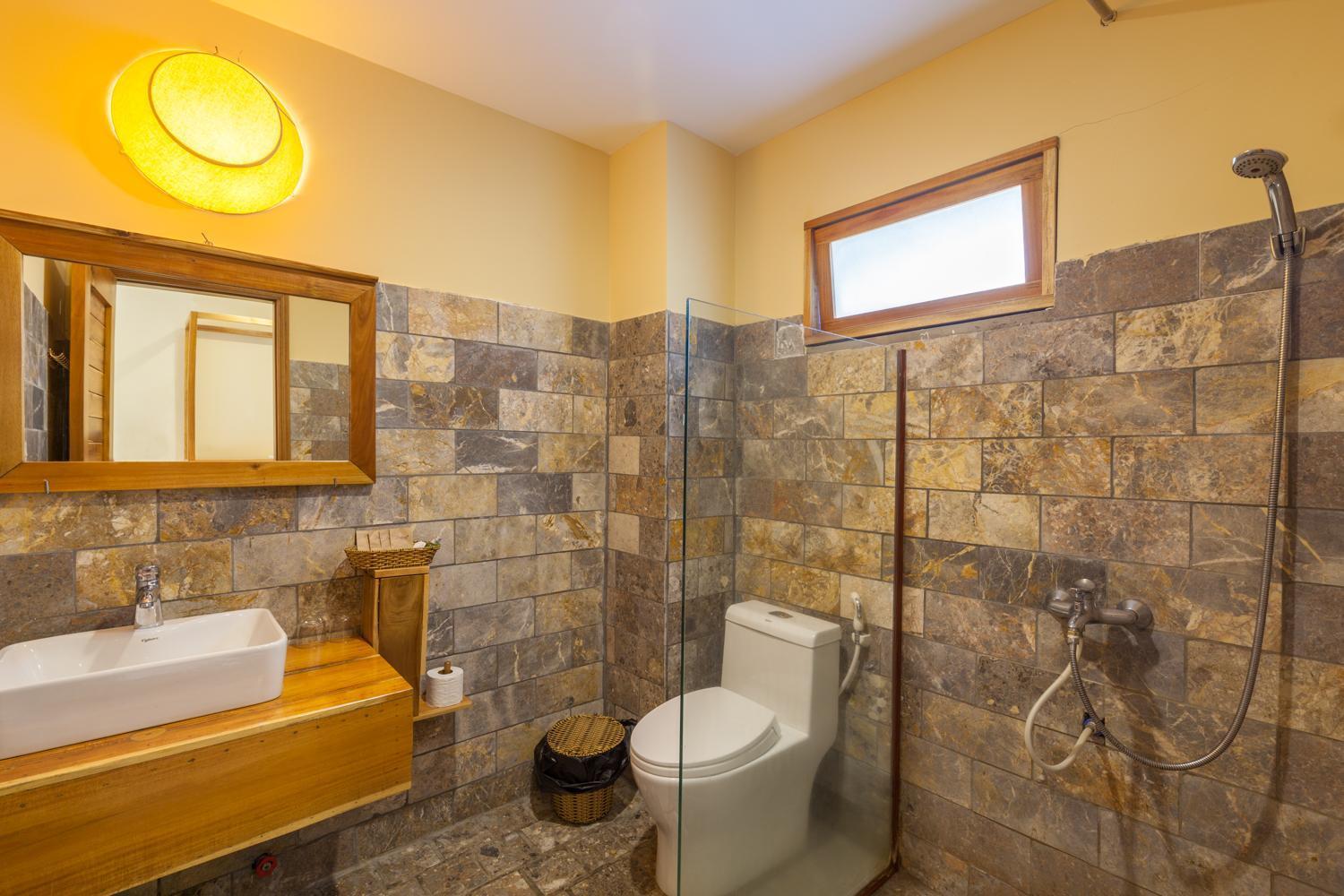 Family Room,1329519041:JPEG