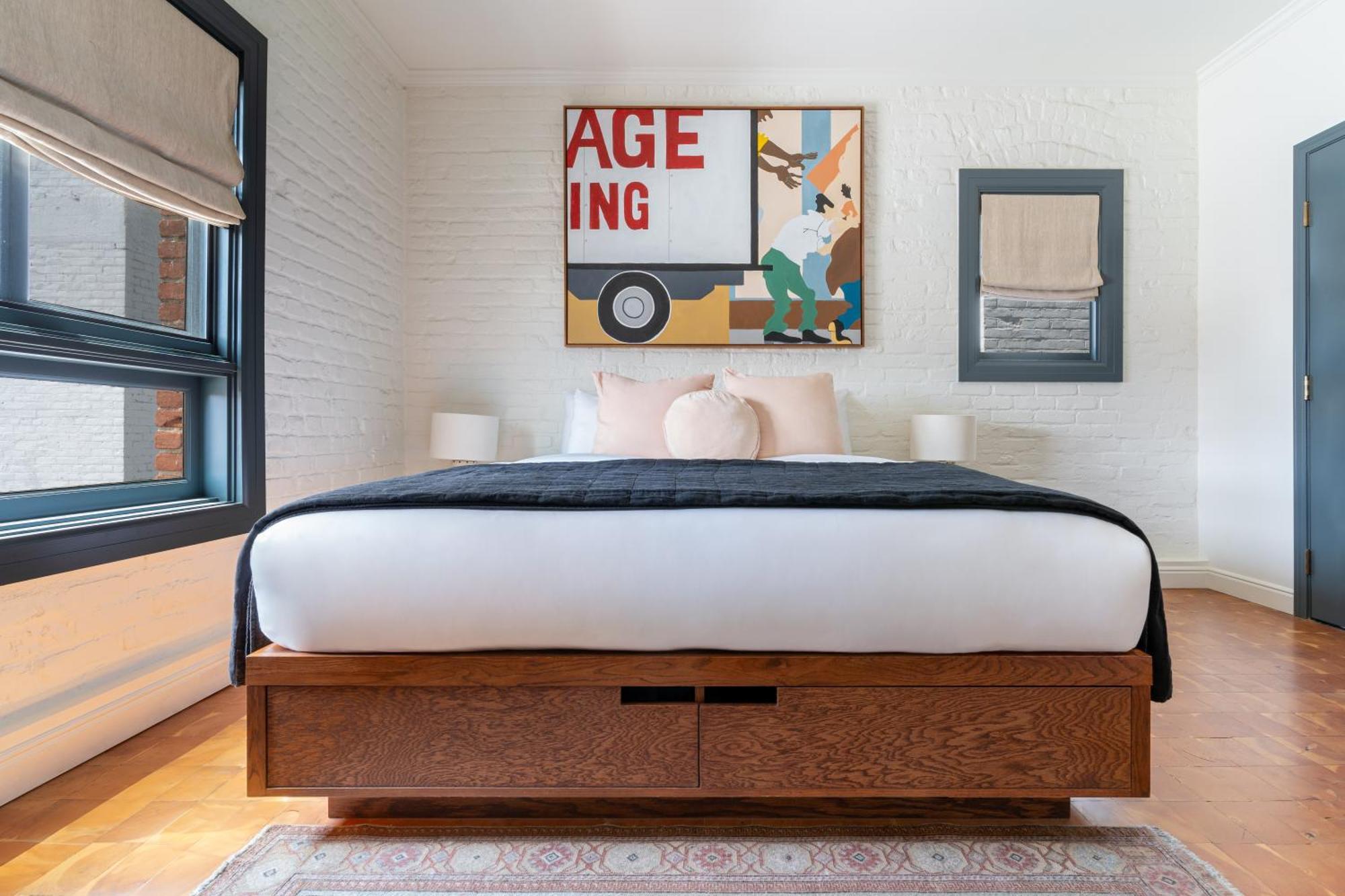 King Suite,1542001291:JPEG