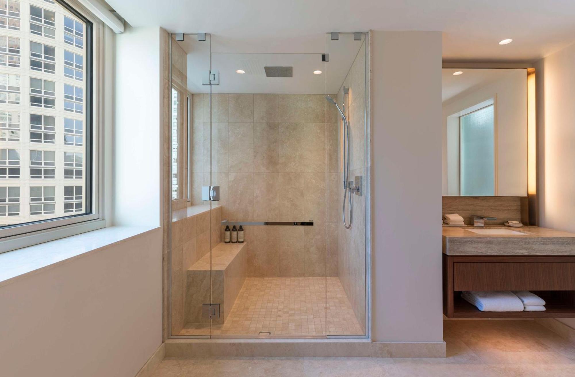 King Room Lake View
