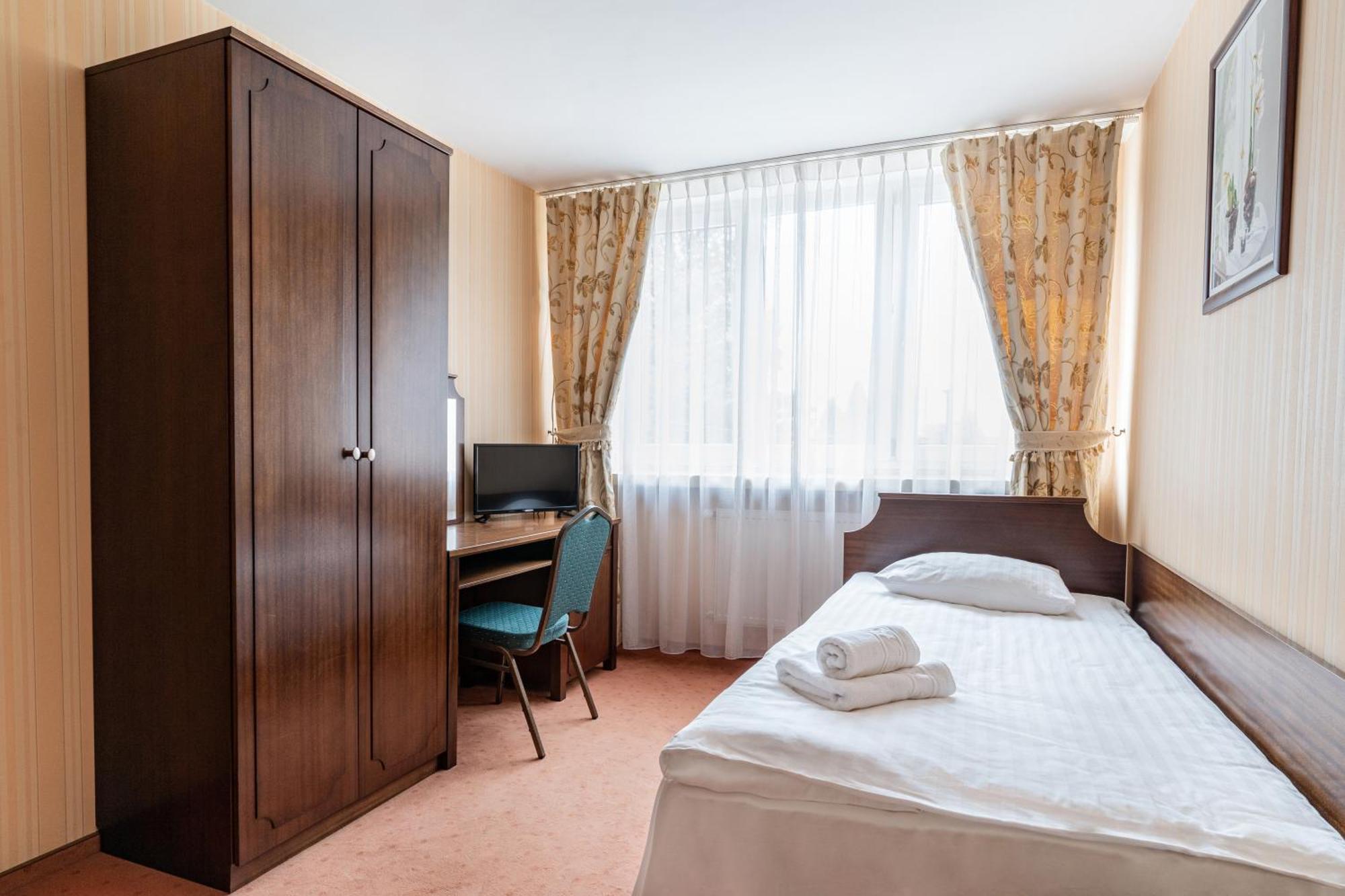 Deluxe Single Room,1543188697:JPEG