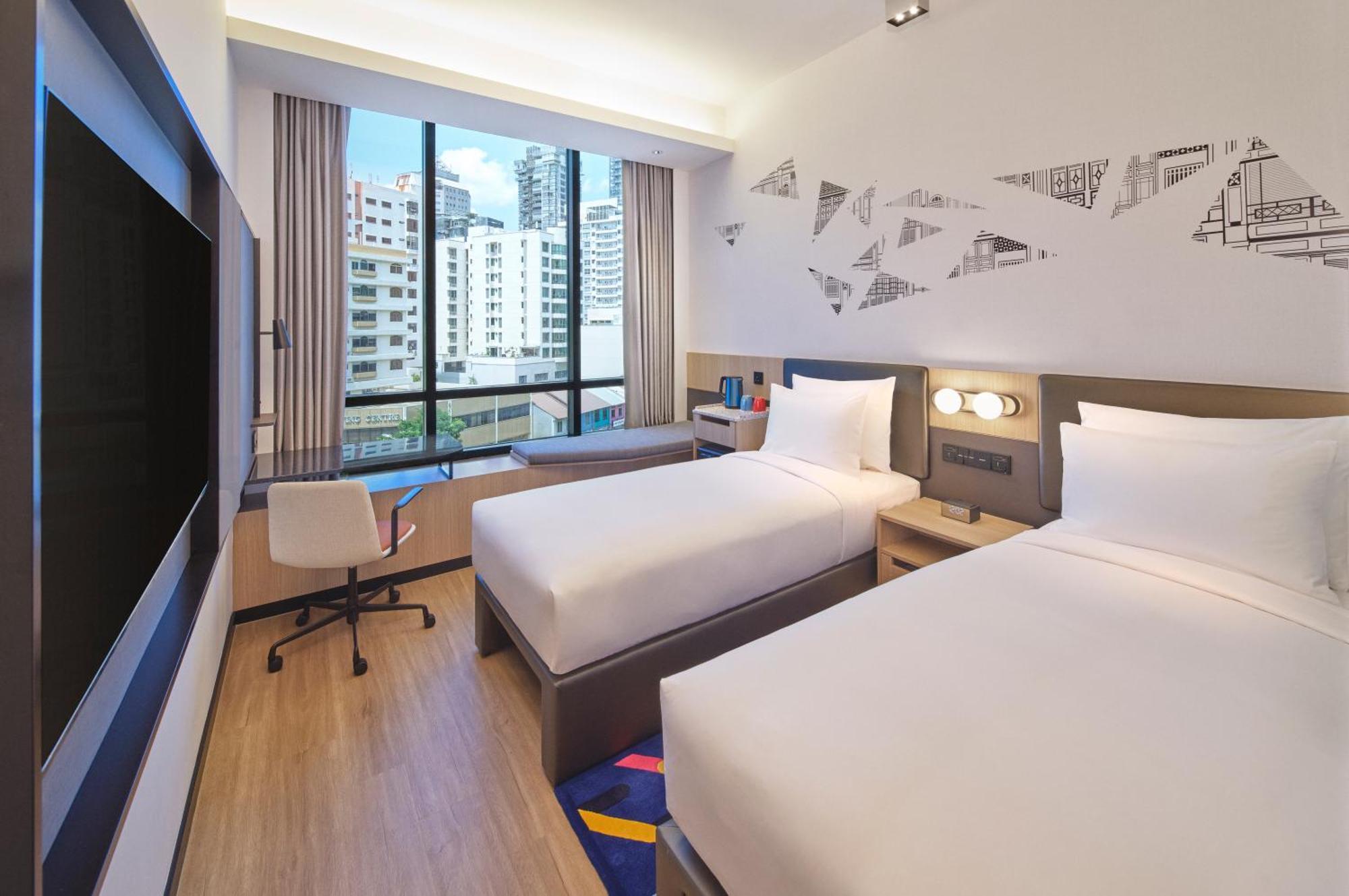 Breezy Guest room 2 Twin East Wing