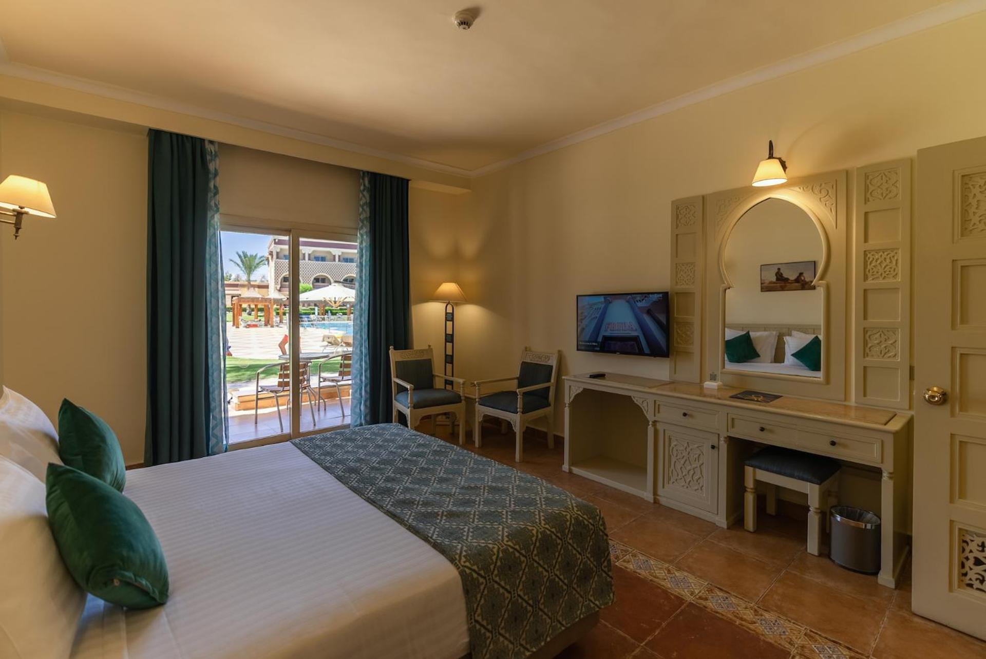 Family Suite with Garden View,1544885908:JPEG