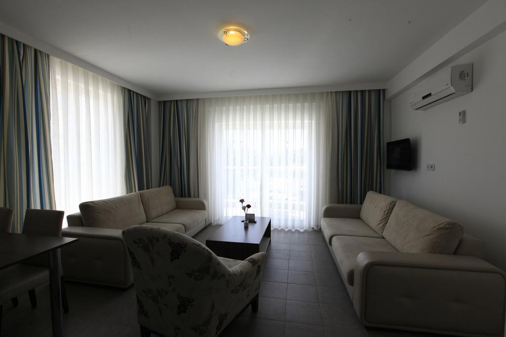 Family Room with Balcony Land View