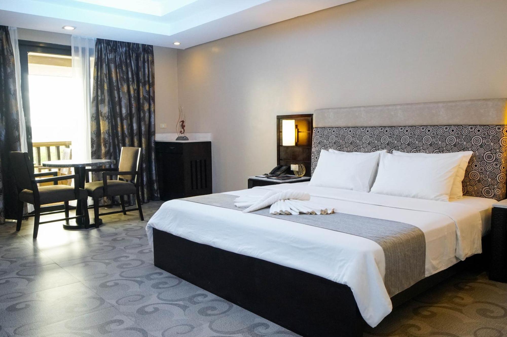 Premium King Room,1545358729:JPEG