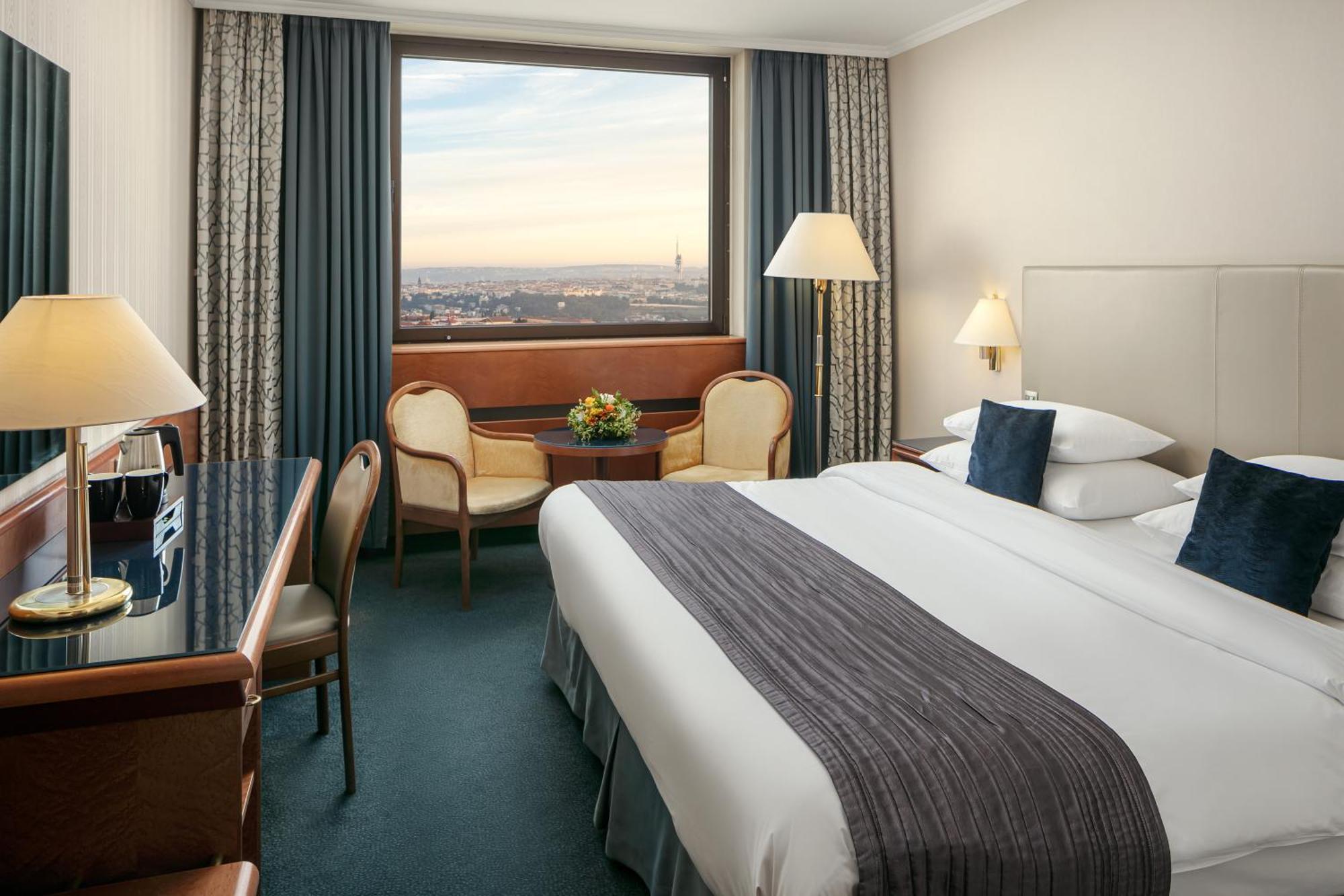 Executive King Room with Lounge & Spa Access