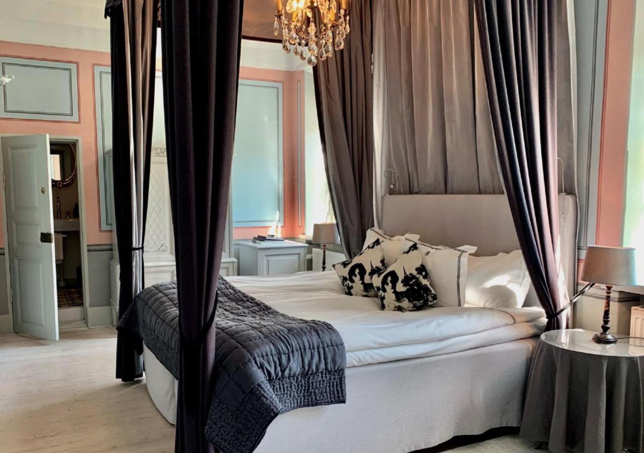 Double Room,1546624063:JPEG