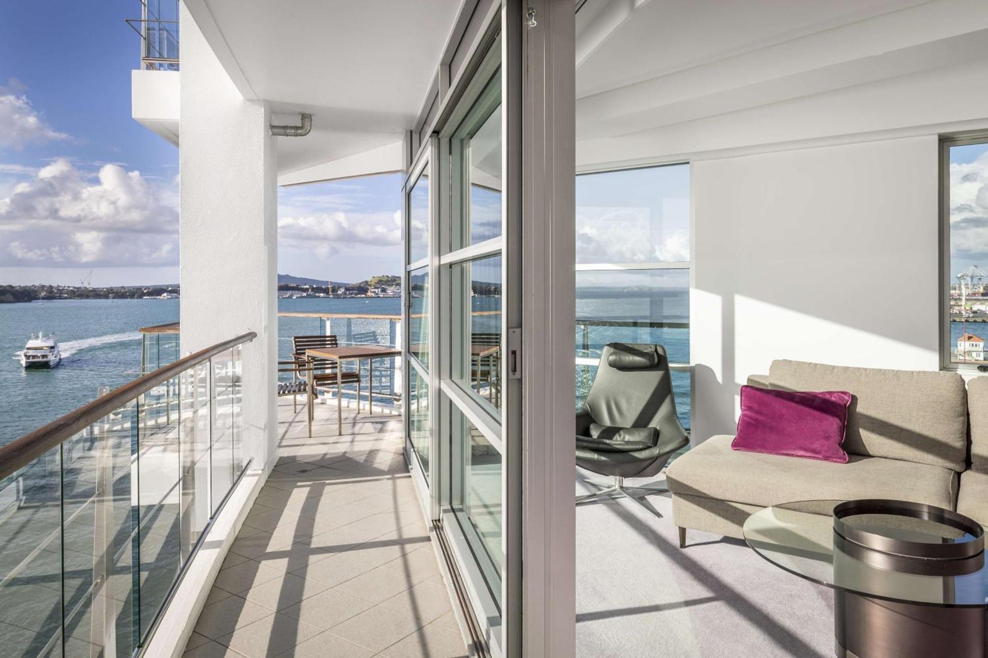 King Suite Harbour View,1547988154:JPEG
