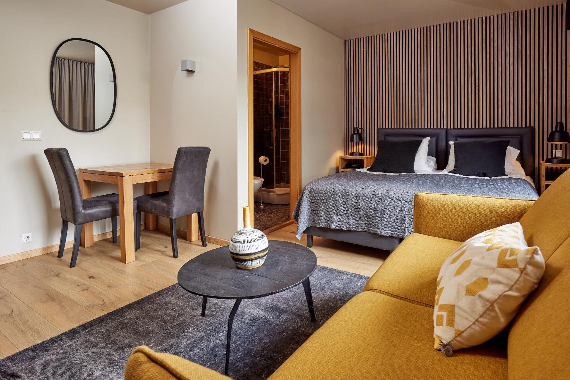 Studio Deluxe Apartment