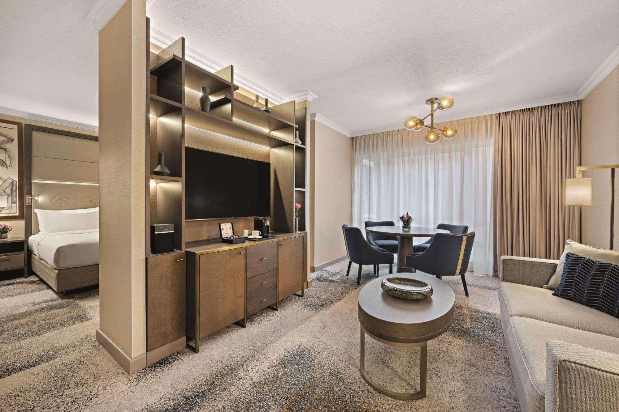 Junior Suite