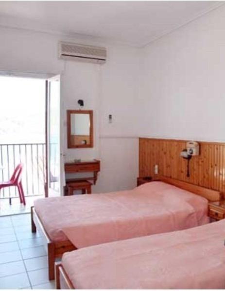 Triple Room with Sea View,39771937:JPEG