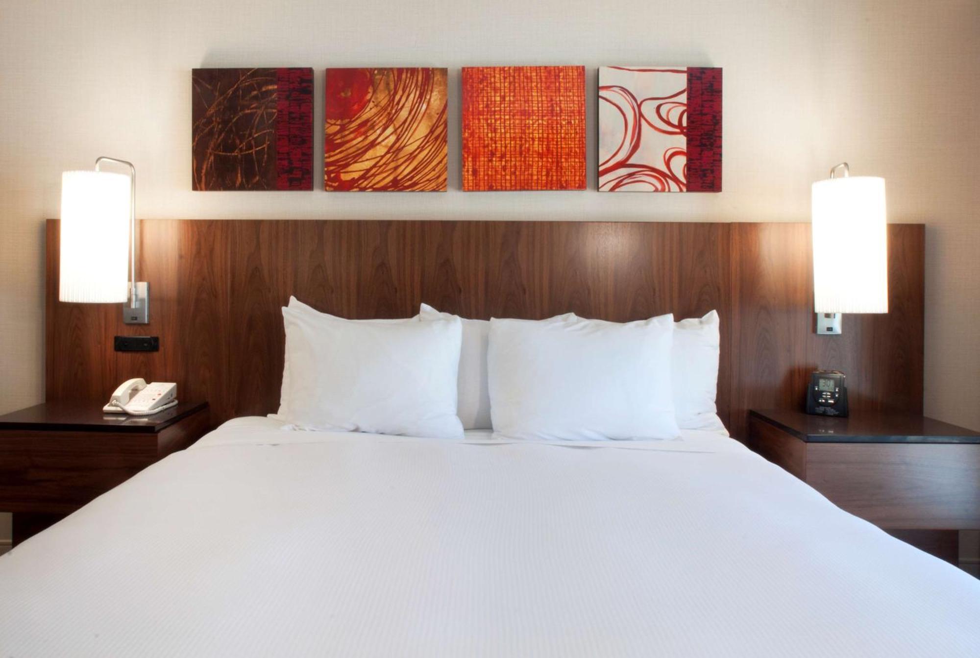 King Room No Resort Fees
