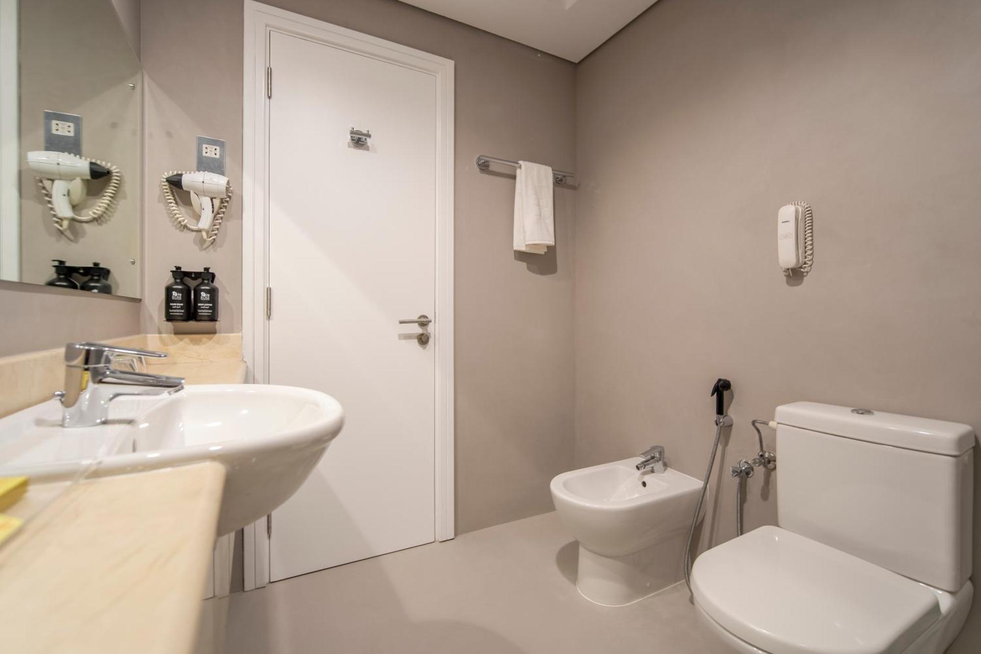 Premium One-Bedroom Apartment Balcony