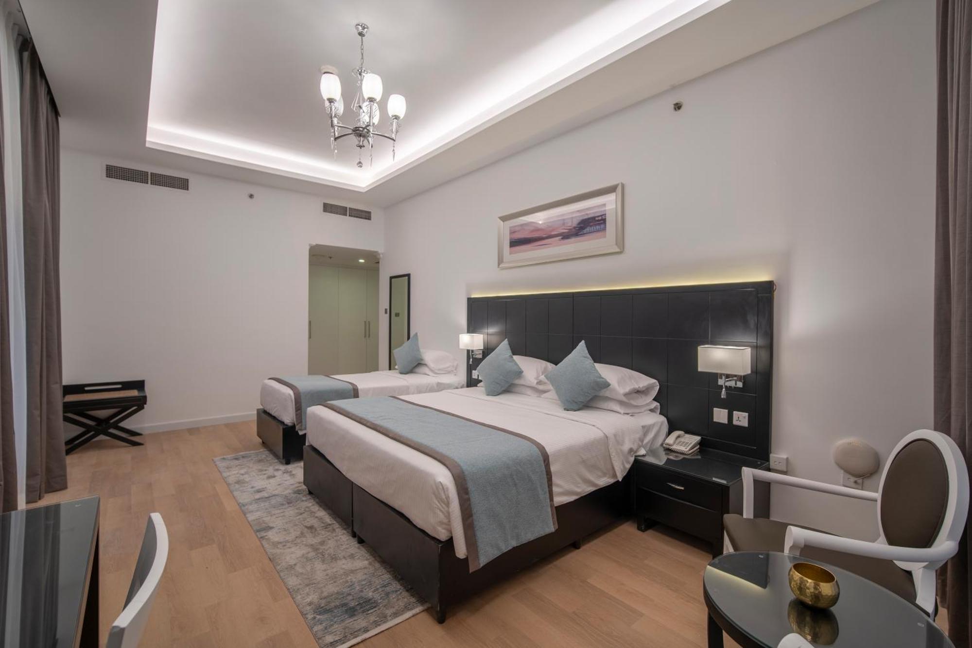 Premium Family Two-Bedroom Apartment Balcony