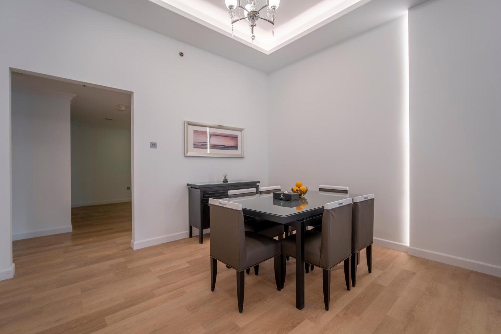 Premium Family Two-Bedroom Apartment Balcony