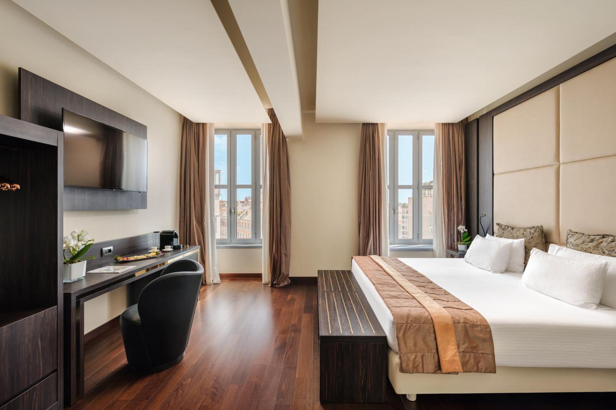 Deluxe Triple Room