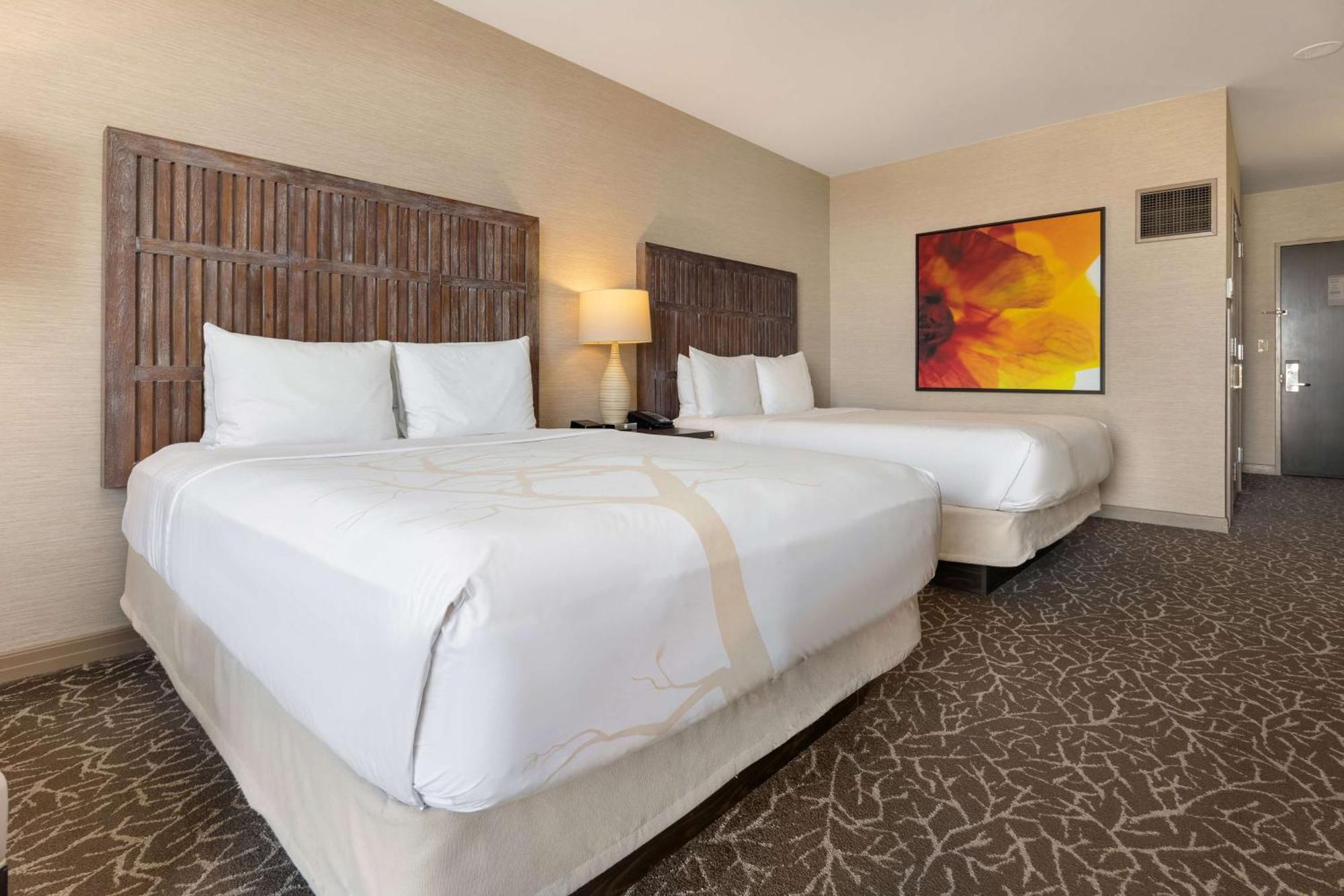 Queen Room Two Queen Beds Coastal Golf View