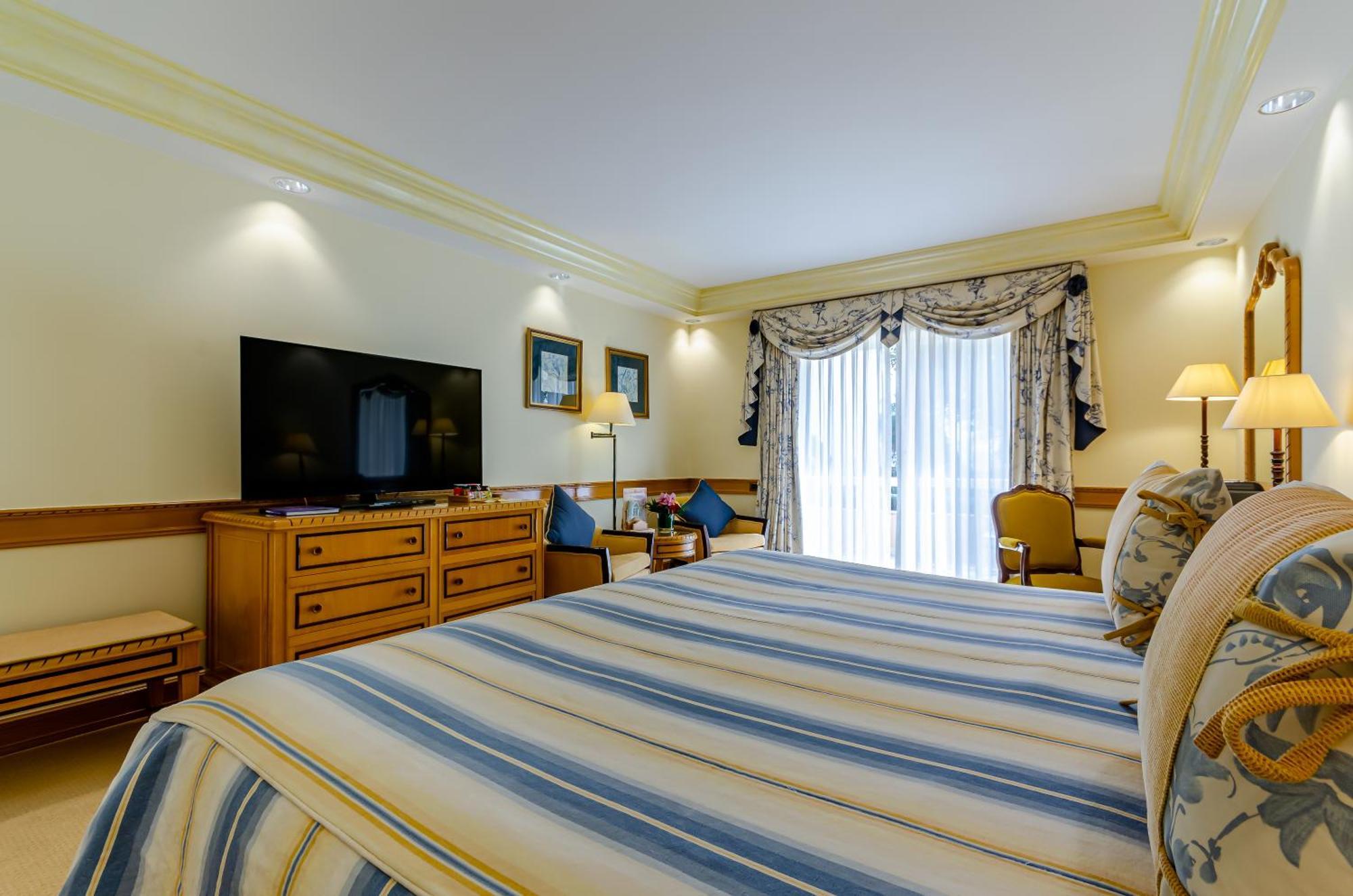 Pool or Garden View Room