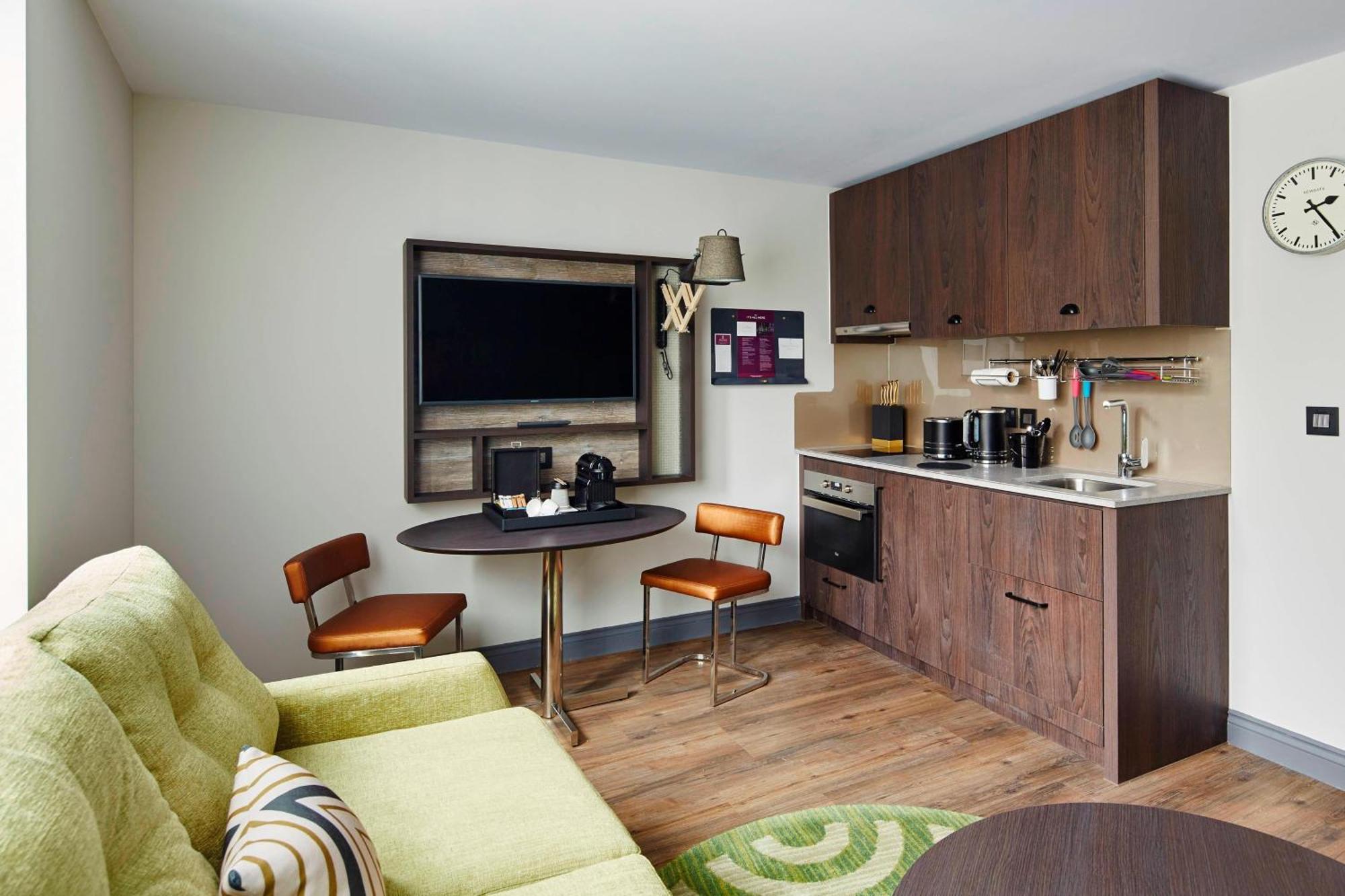 One-Bedroom Suite Double Bed