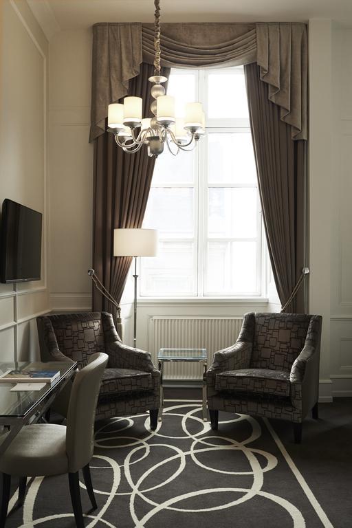 Executive Double Room Access to Executive Lounge,697862787:JPEG