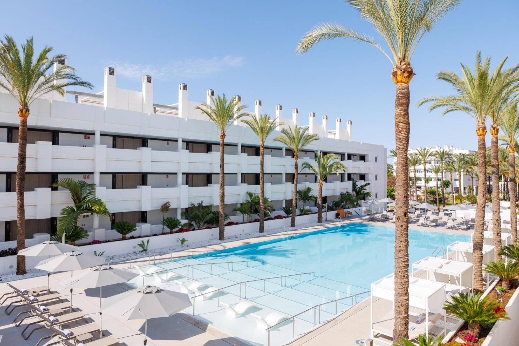 Family Premium Room Pool View
