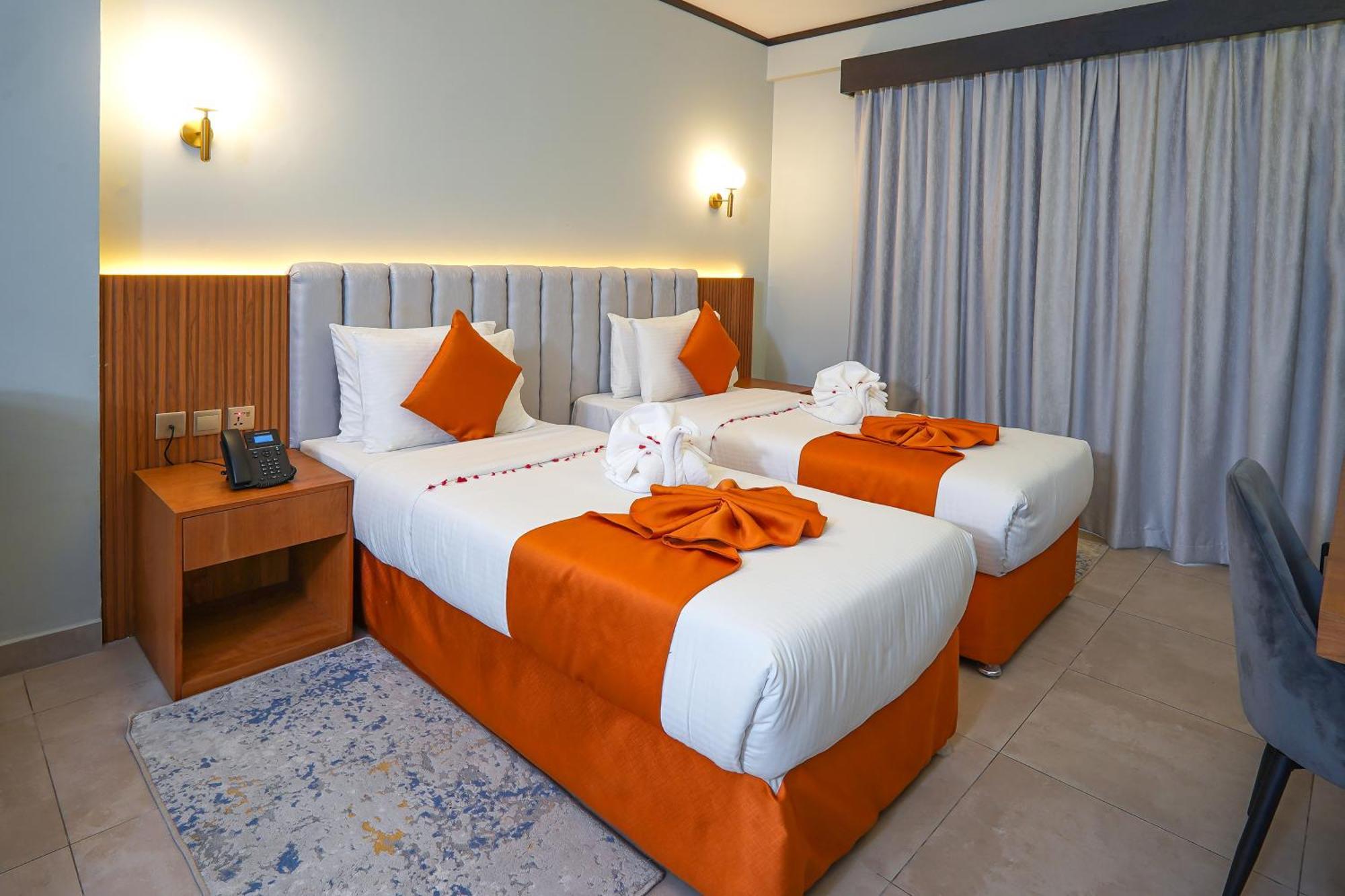 Deluxe Double or Twin Room