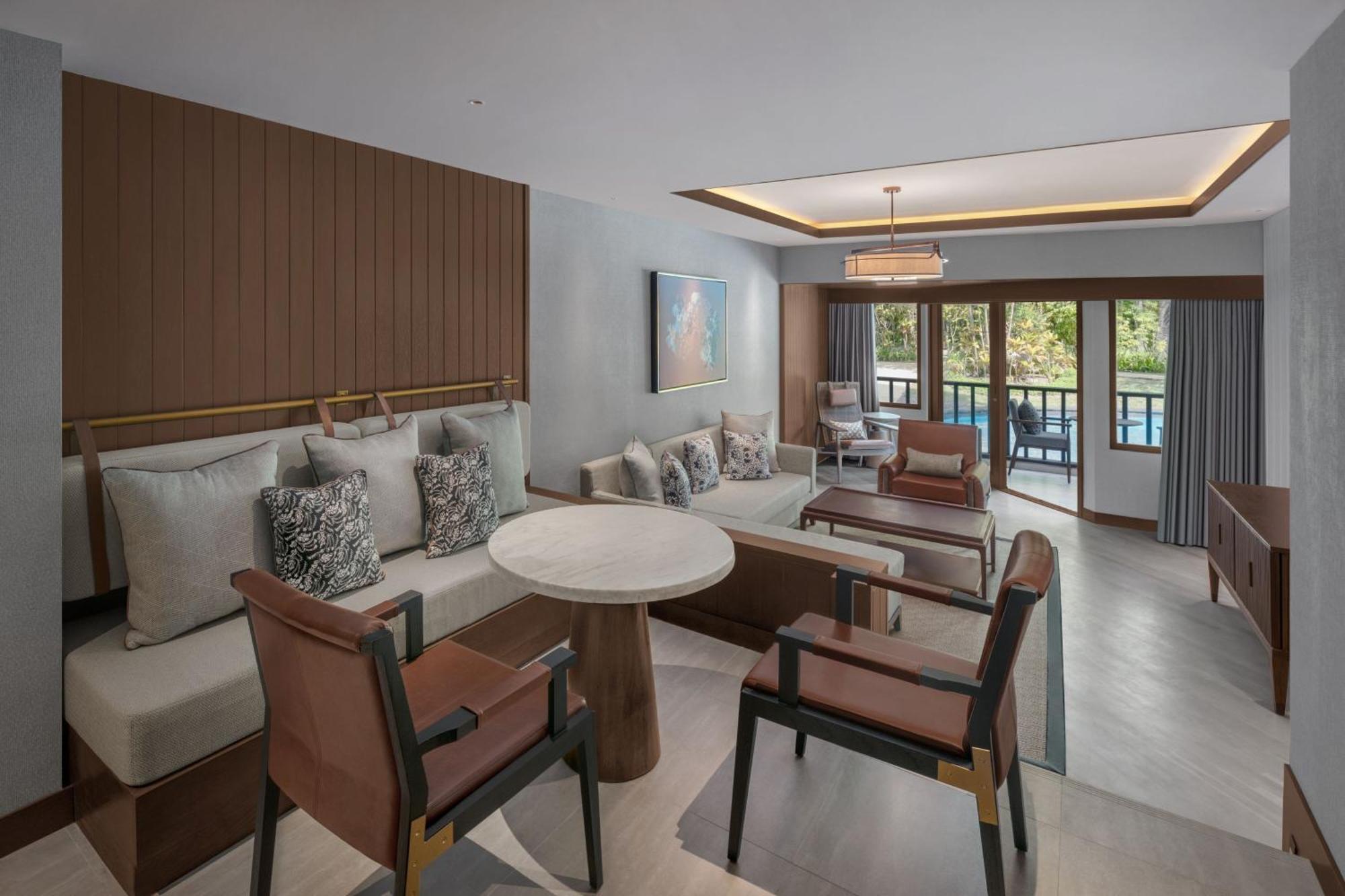 Lagoon Access Suite 1 Bedroom Suite 1 King Terrace Daily Activity