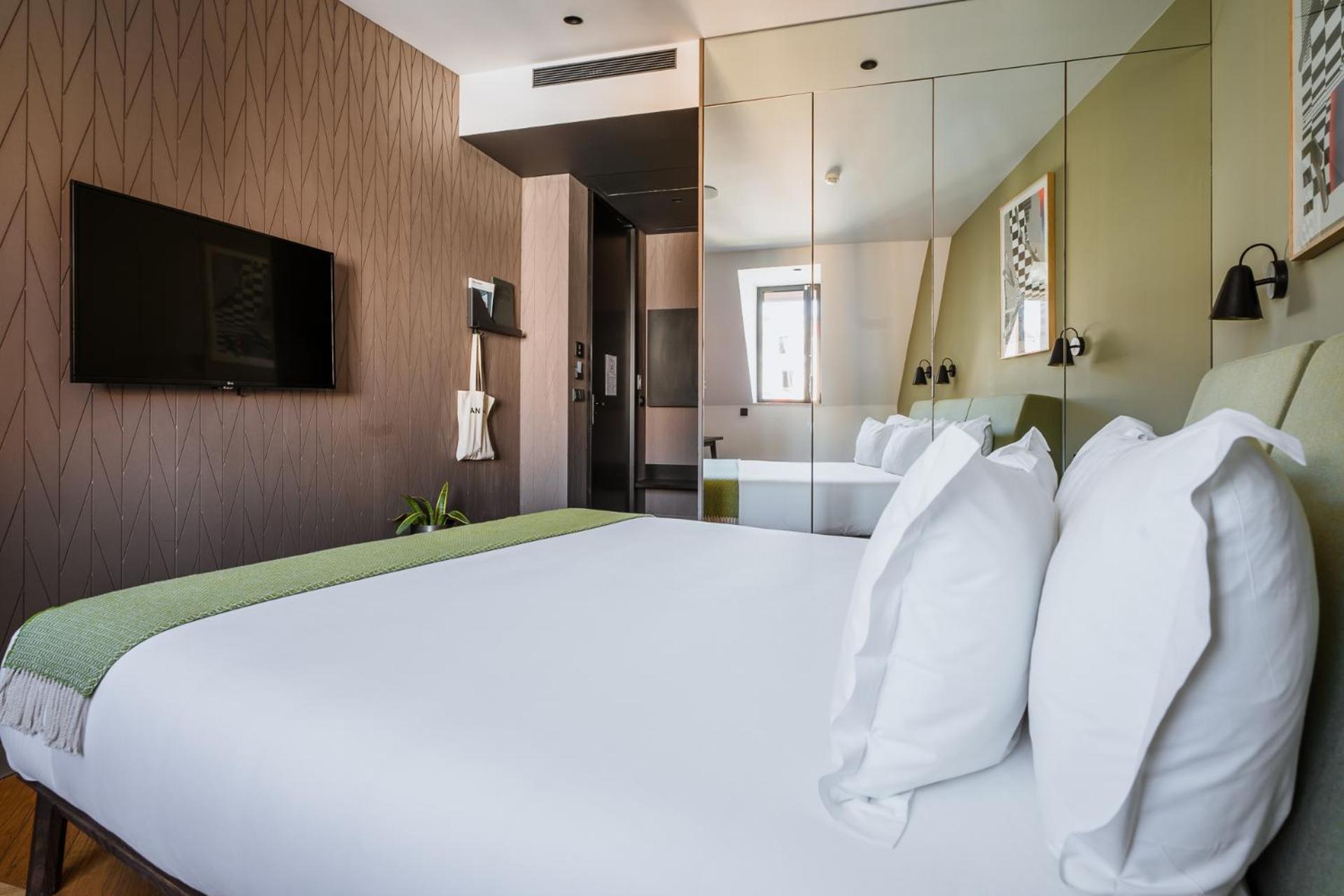 Small Double Room
