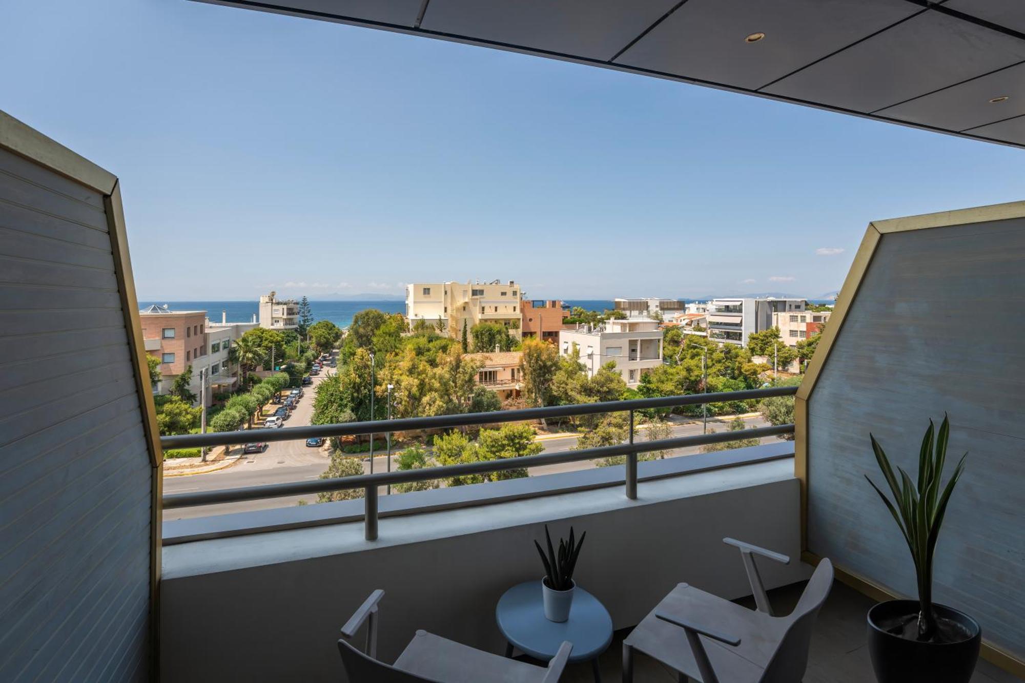 Superior Double or Twin Room Side Sea View