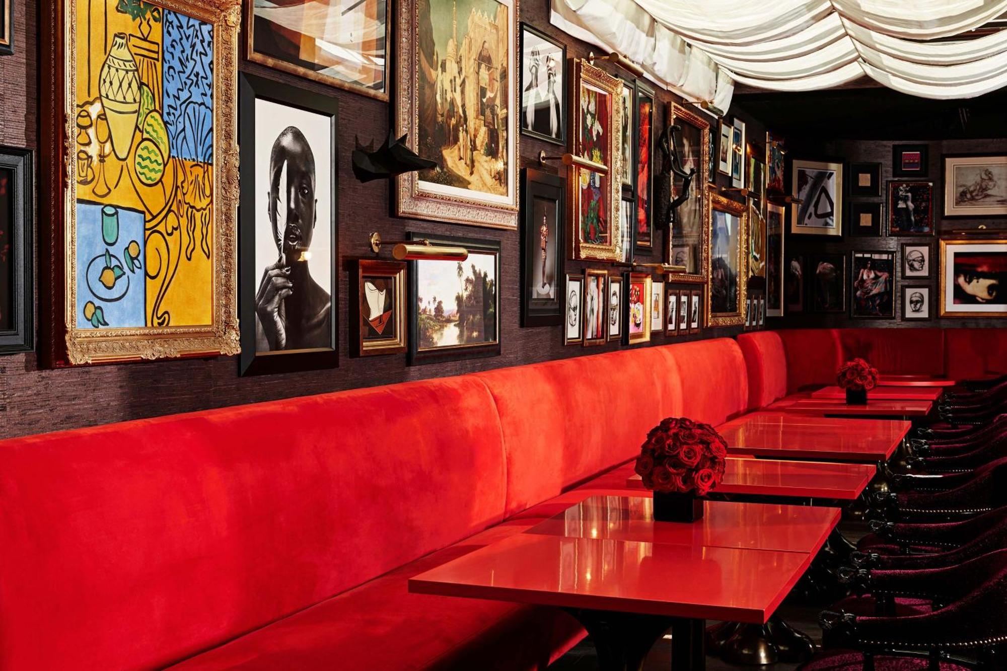 Vagabond Club Suite 1 King & 1 Sofa Bed Top Floor Club Lounge Access Complimentary Cocktails & Snacks